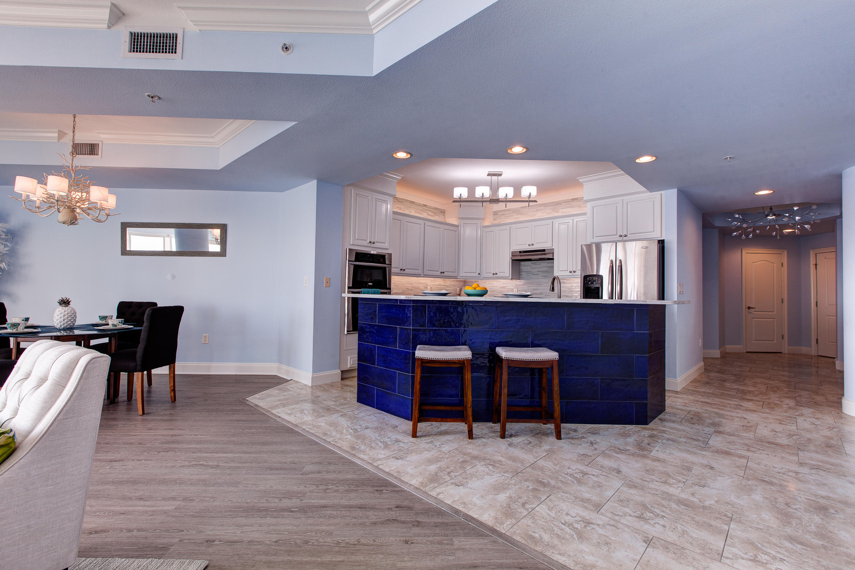 PRESIDIO YACHT CLUB - Residential