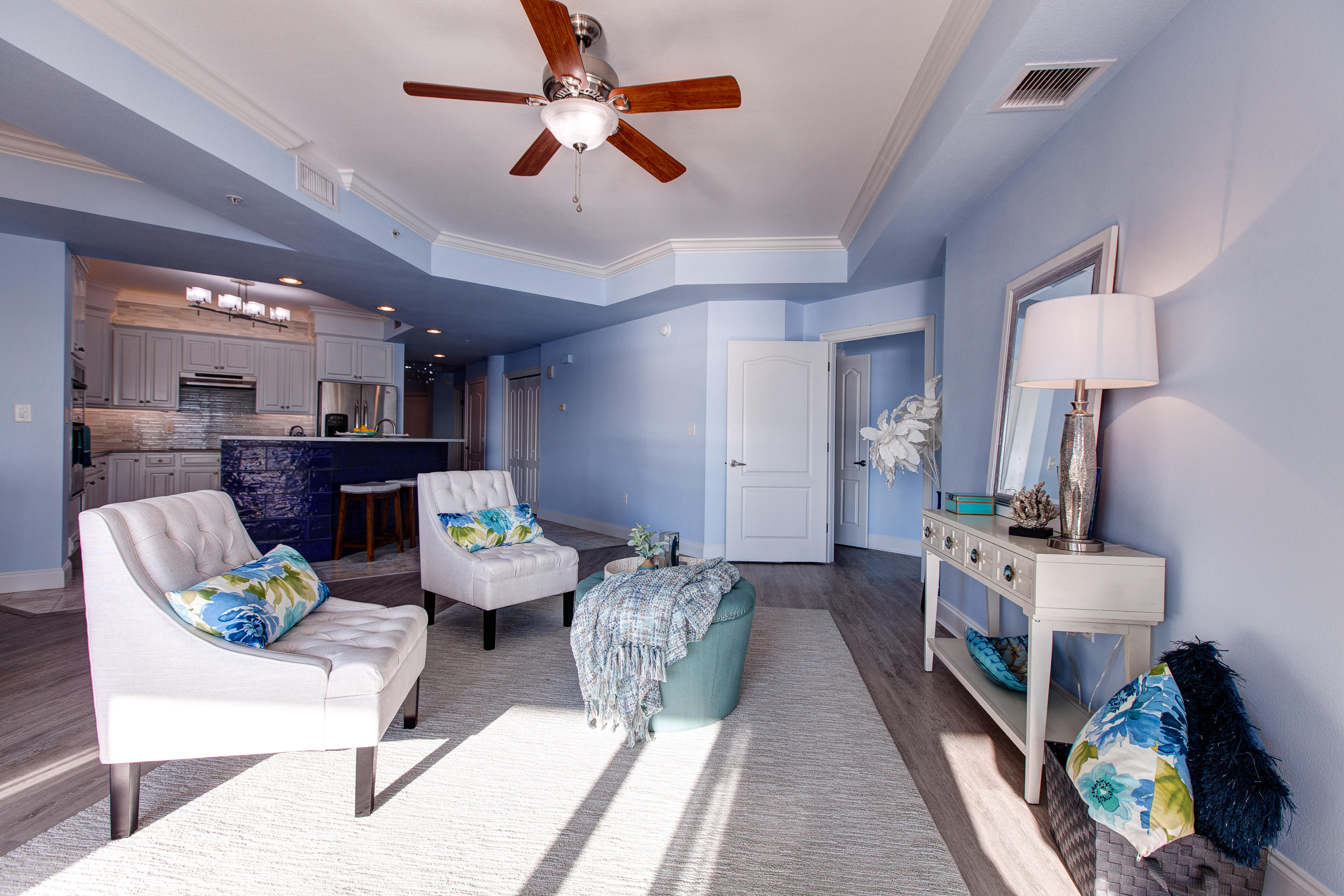 PRESIDIO YACHT CLUB - Residential