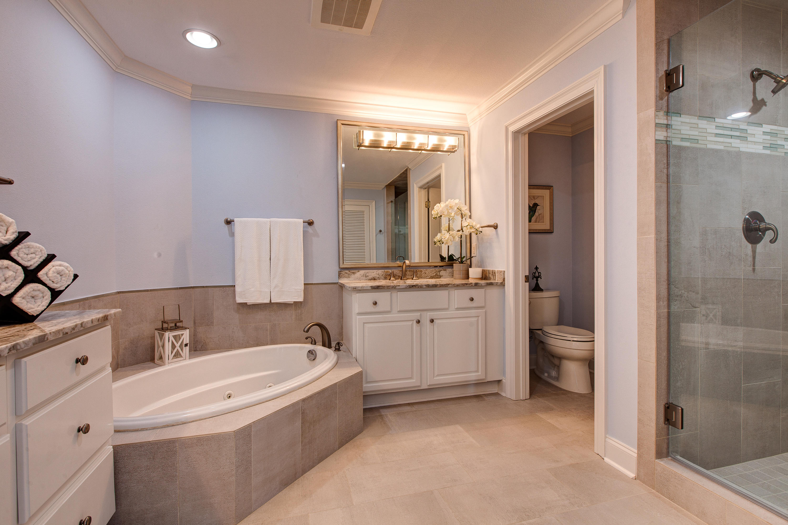 PRESIDIO YACHT CLUB - Residential