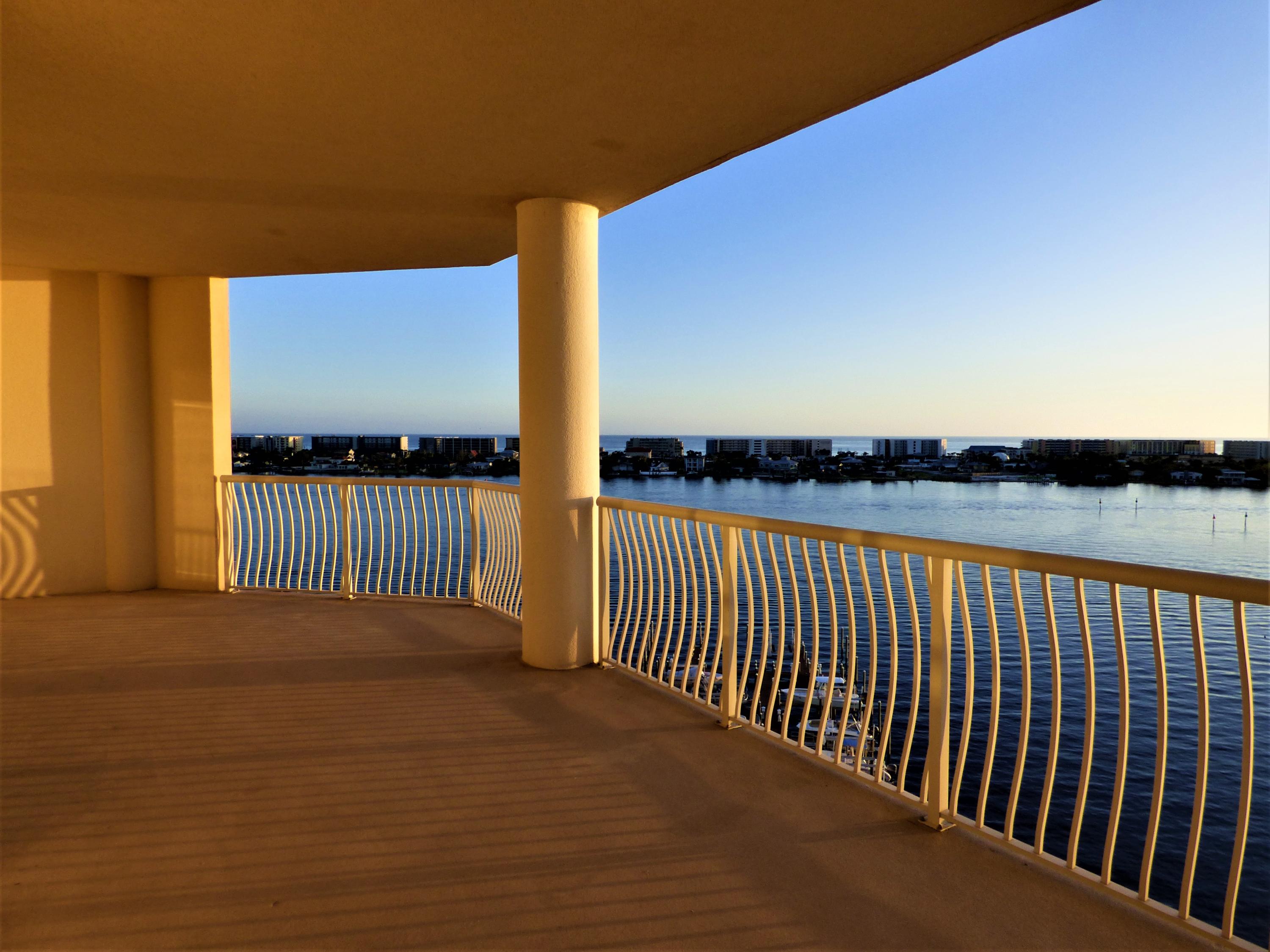 PRESIDIO YACHT CLUB - Residential