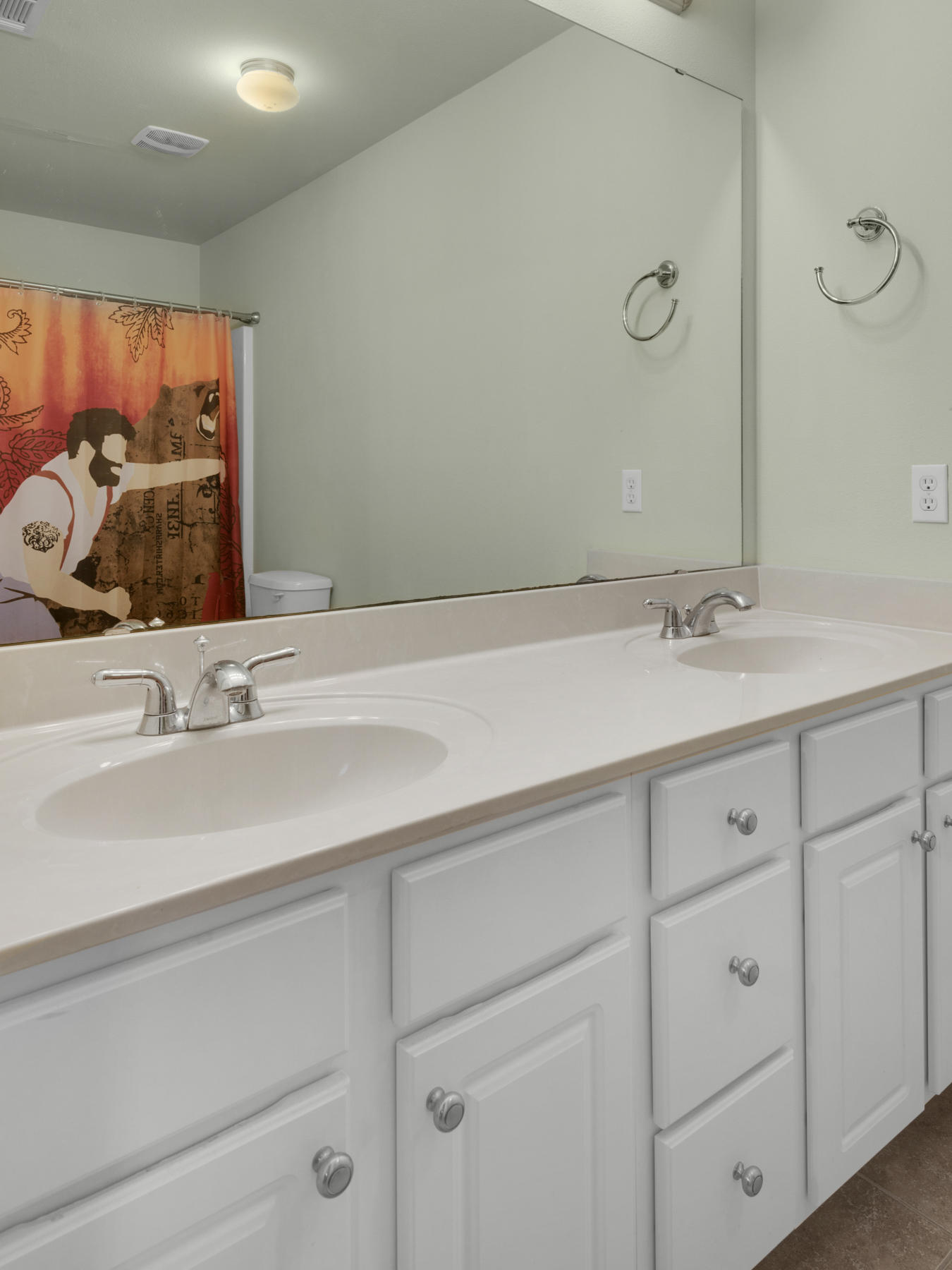 IRON HORSE T/H PH I - Residential