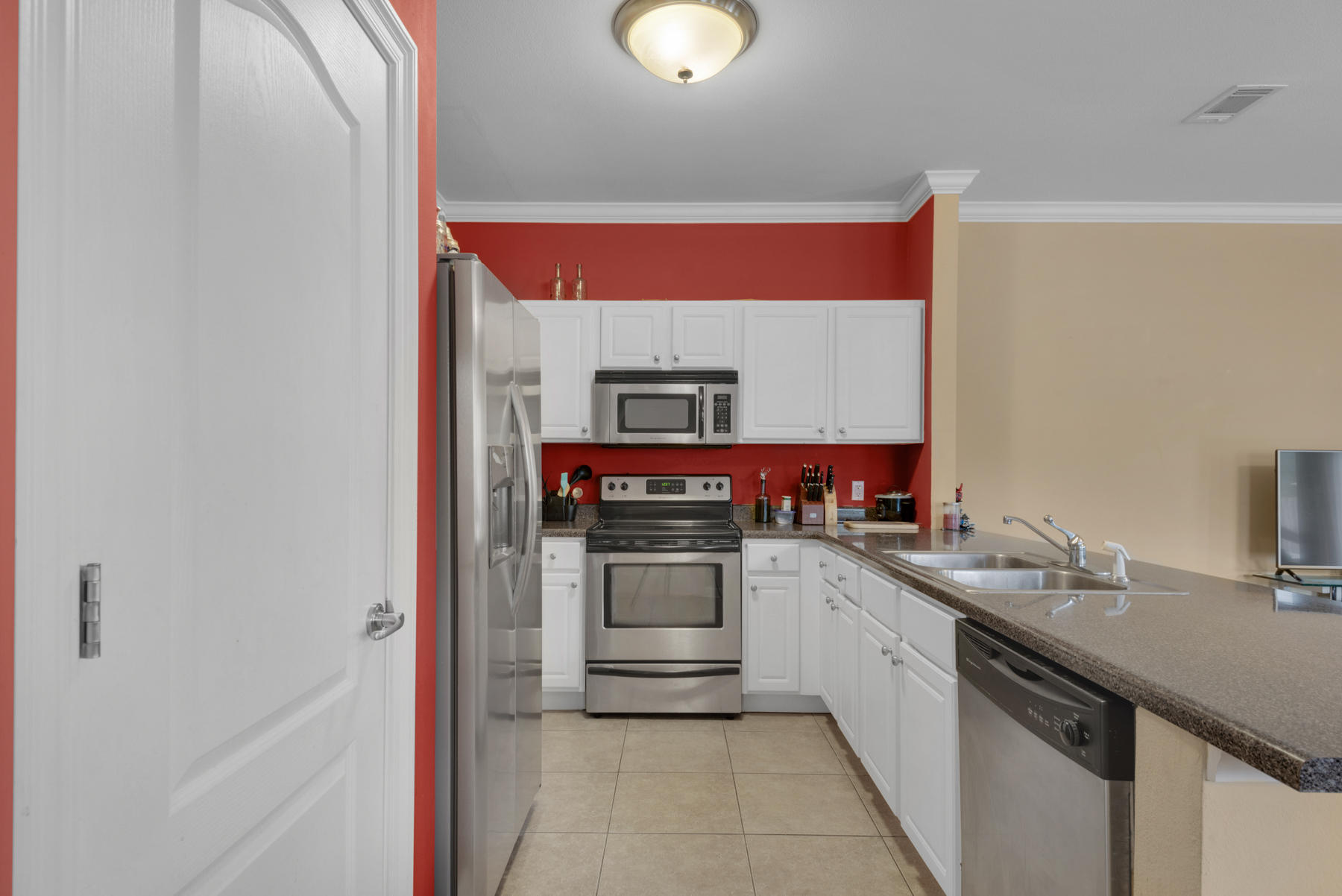 IRON HORSE T/H PH I - Residential