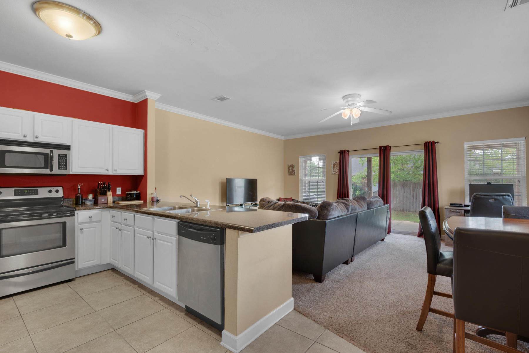 IRON HORSE T/H PH I - Residential