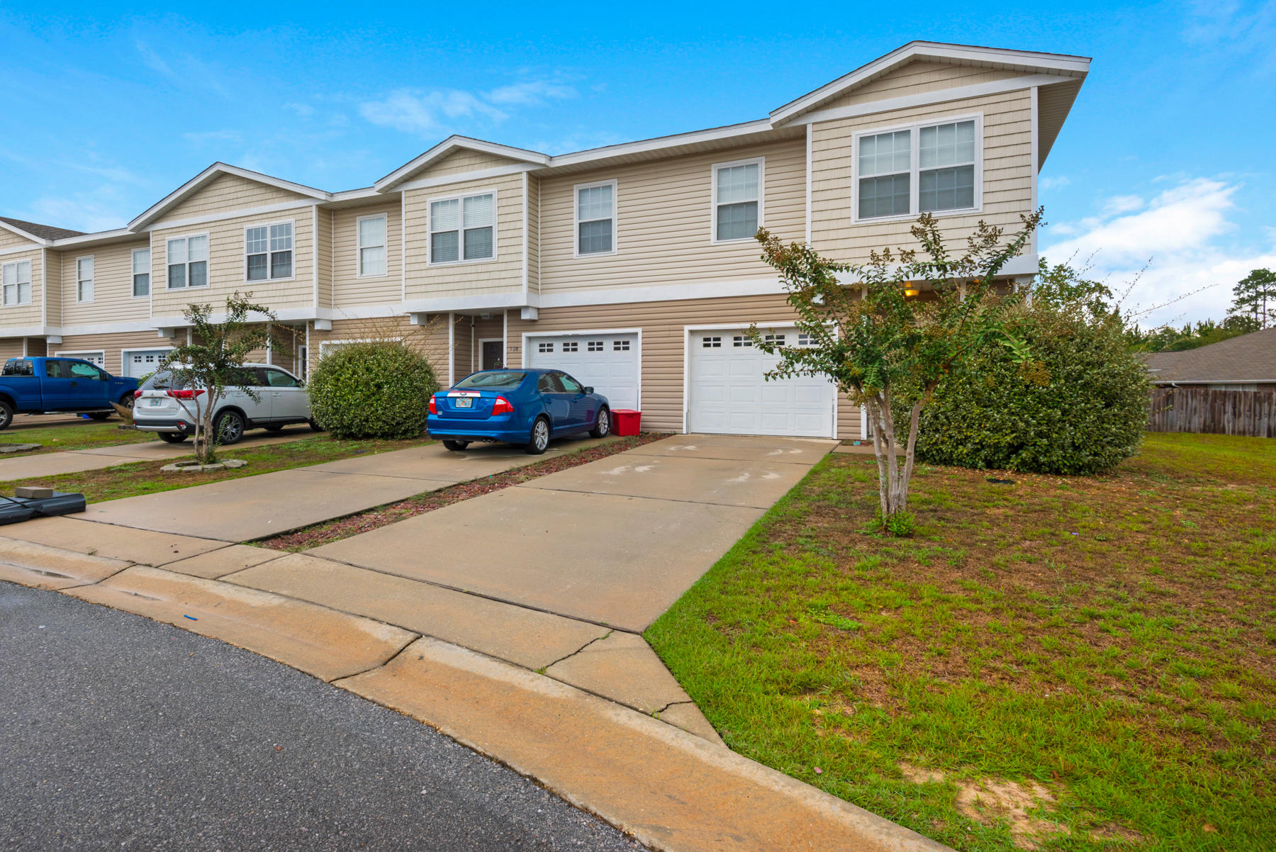 IRON HORSE T/H PH I - Residential