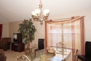 PARADISE RETREAT - Residential