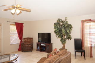 PARADISE RETREAT - Residential