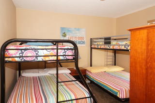 PARADISE RETREAT - Residential