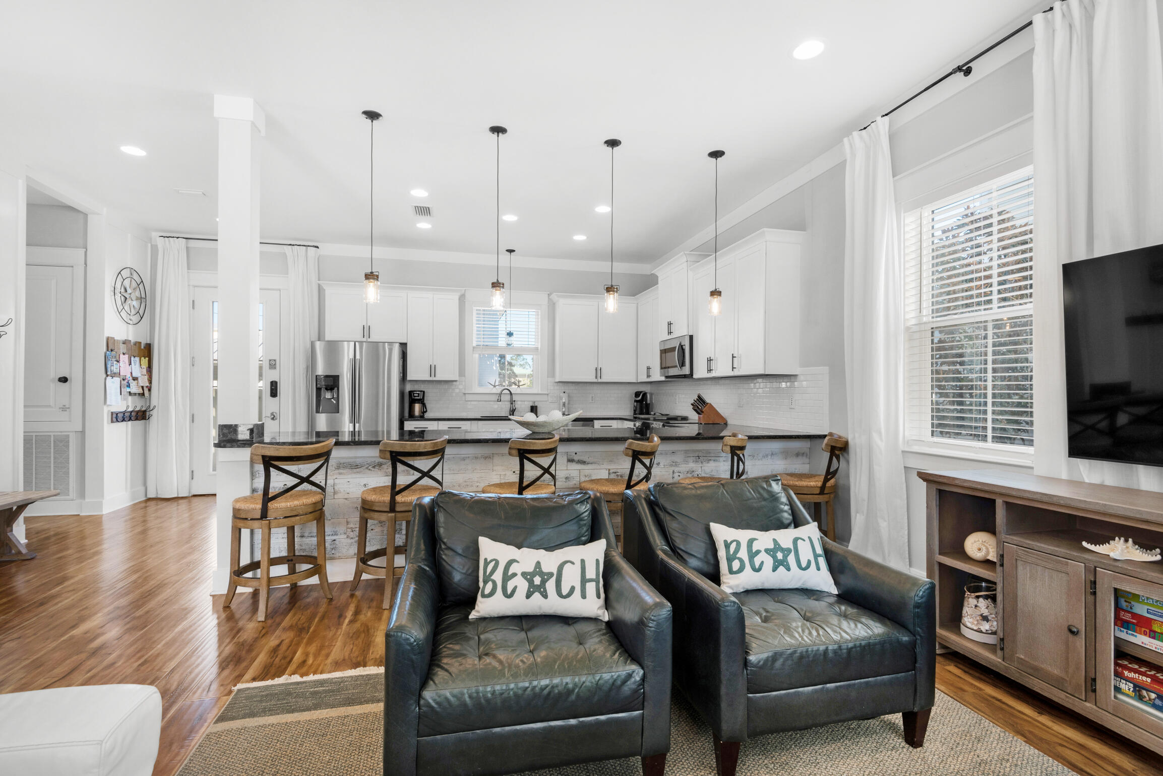 MAGNOLIA DUNE - Residential