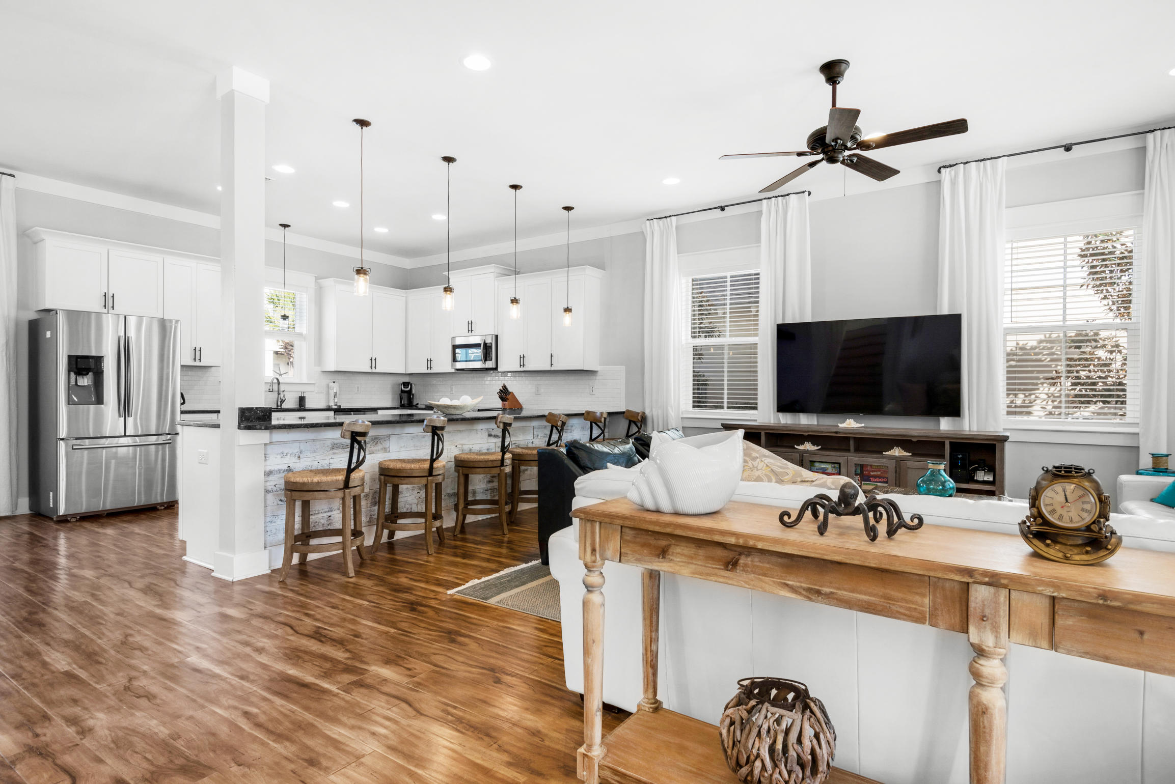 MAGNOLIA DUNE - Residential