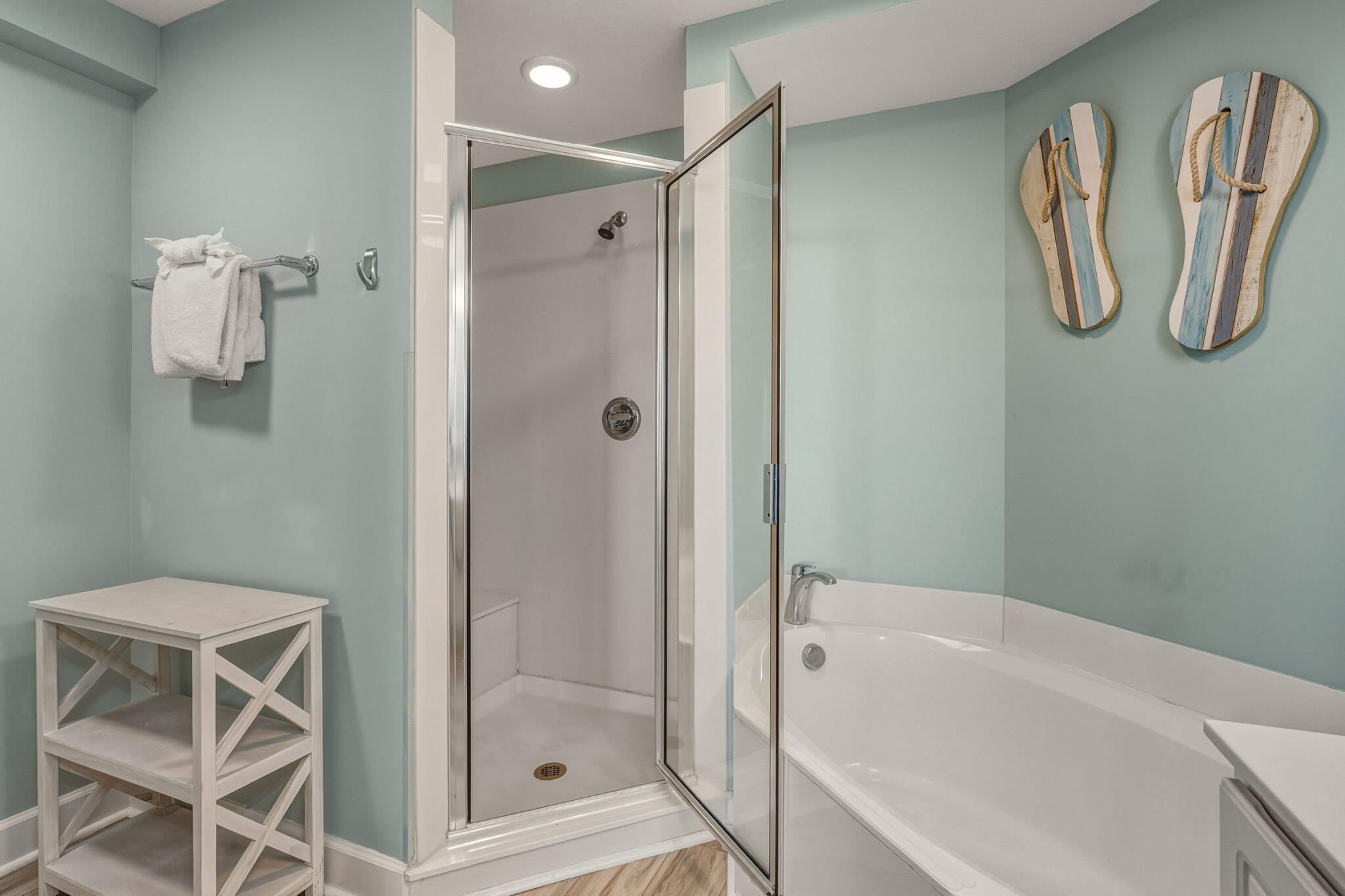 SUNRISE BEACH - Residential