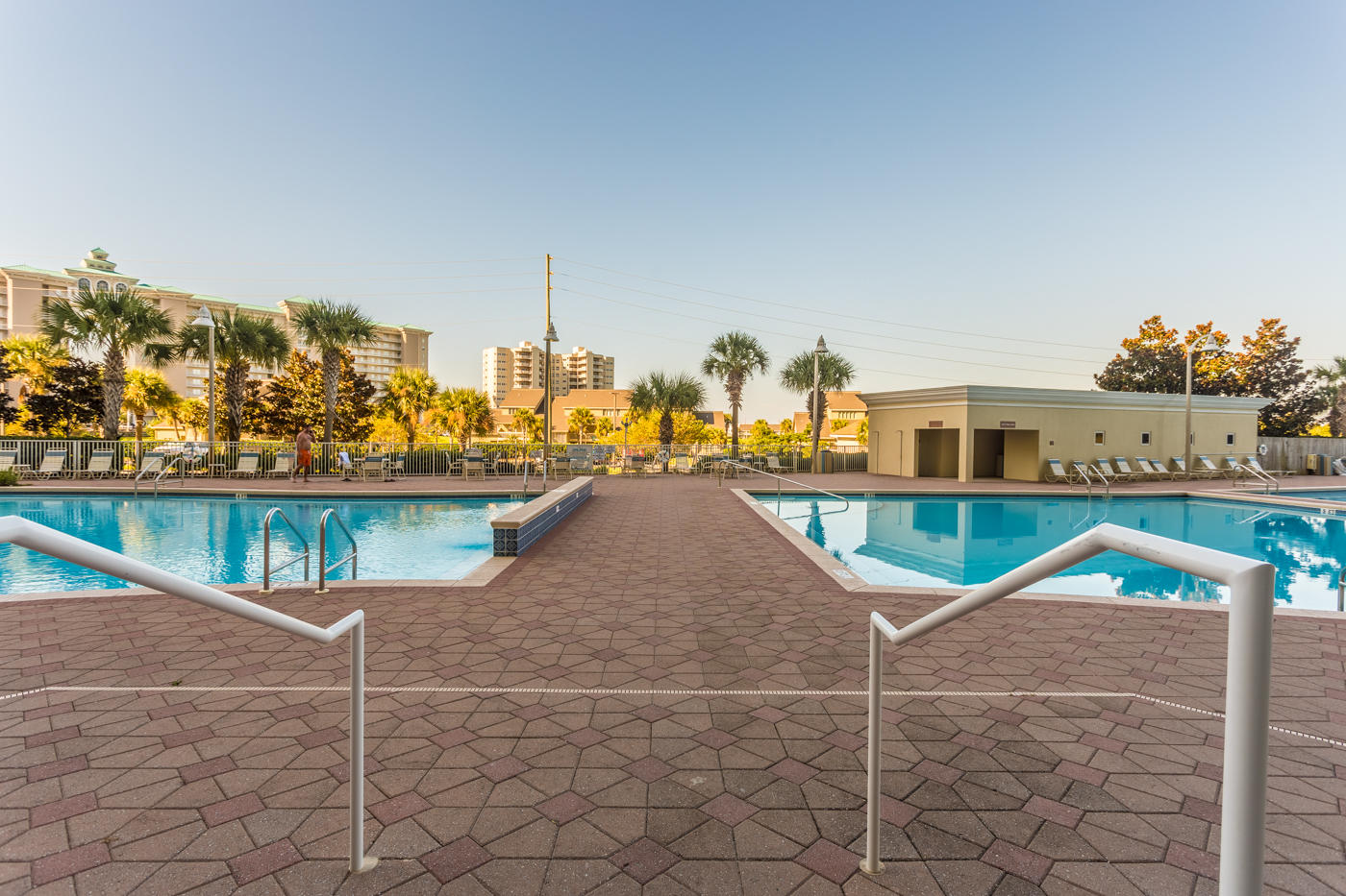 ARIEL DUNES II - Residential