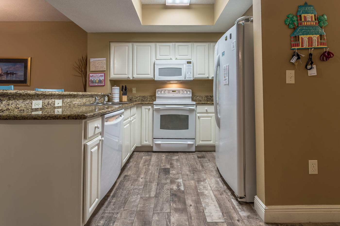 ARIEL DUNES II - Residential