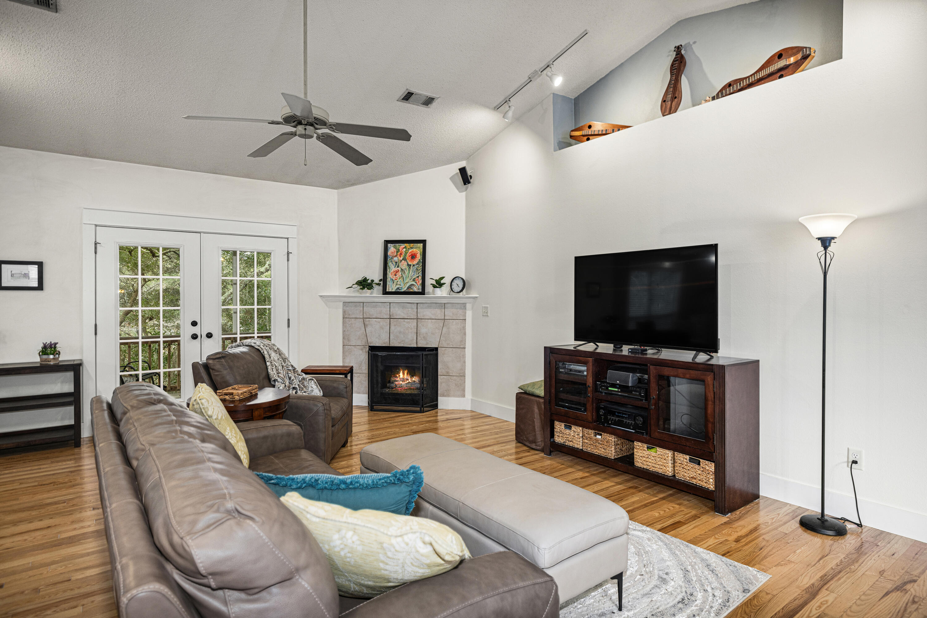 PARKWOOD ESTATES PH5 - Residential