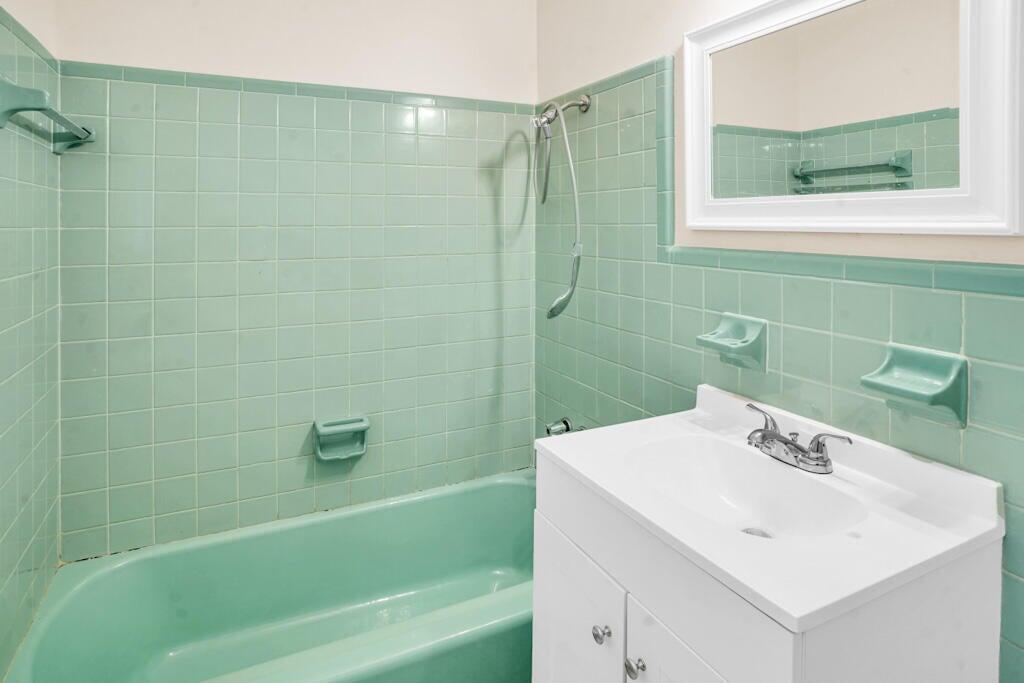 SKYLINE HEIGHTS - Residential