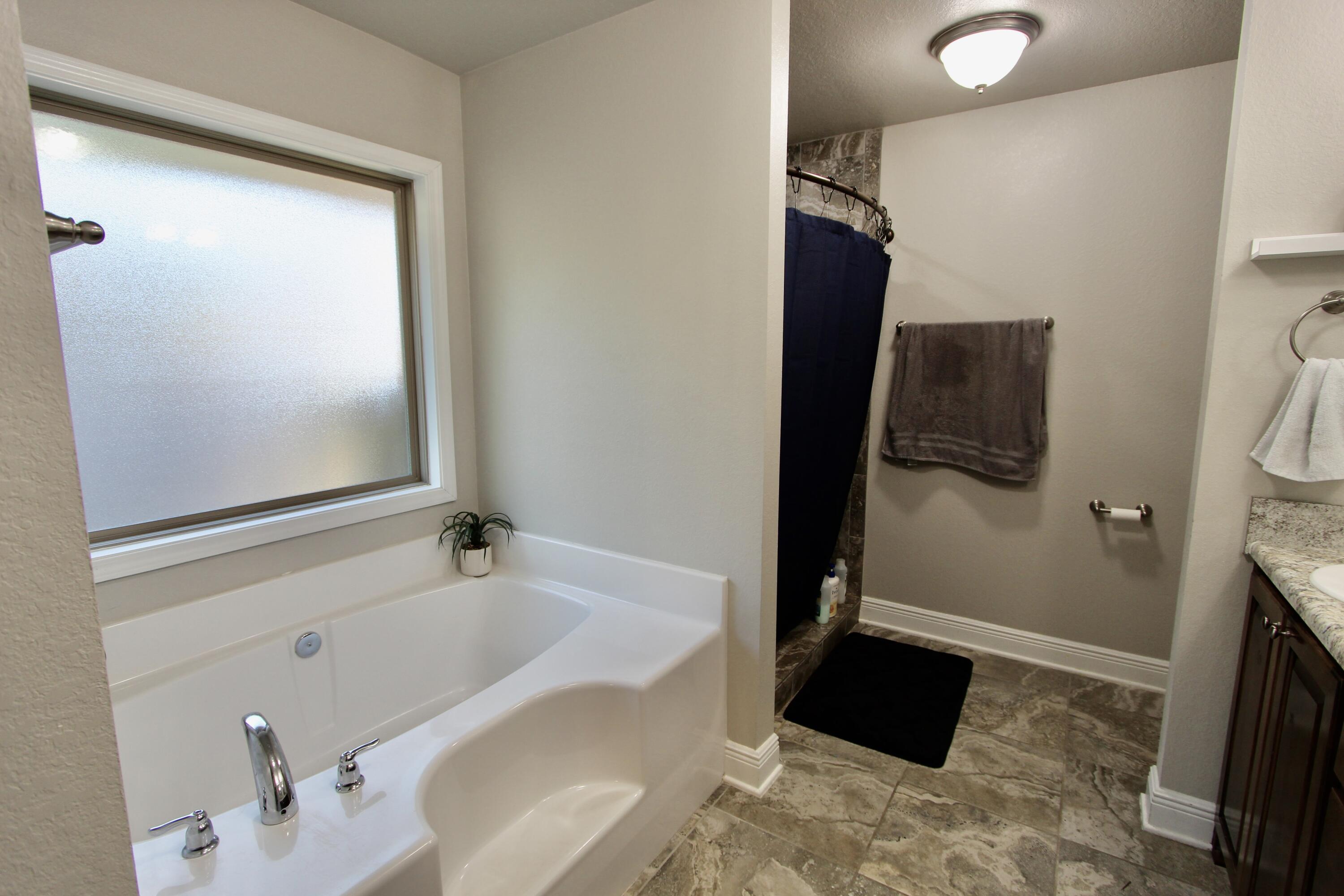 FOX VALLEY PH 3-A - Residential Lease