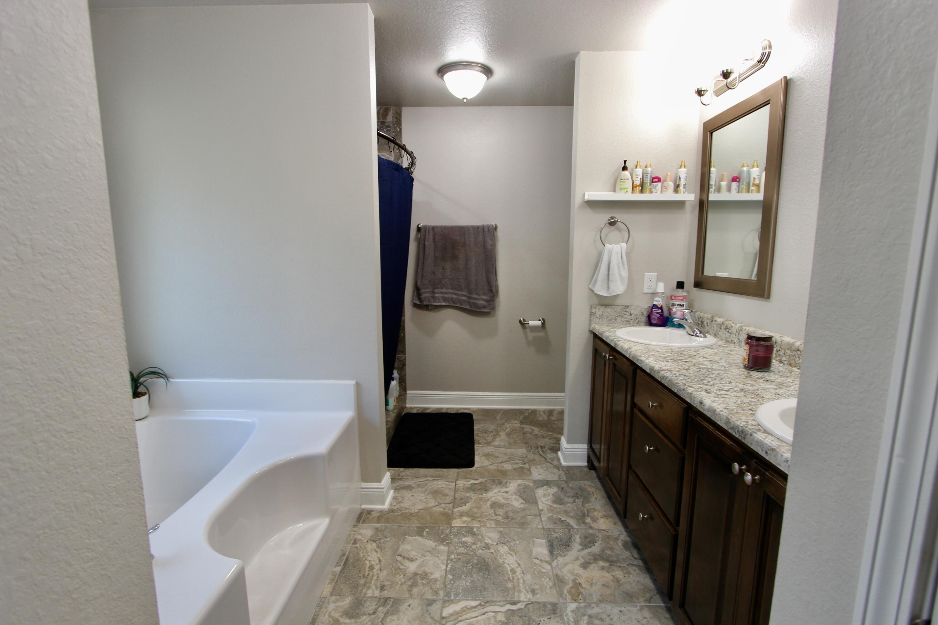 FOX VALLEY PH 3-A - Residential Lease