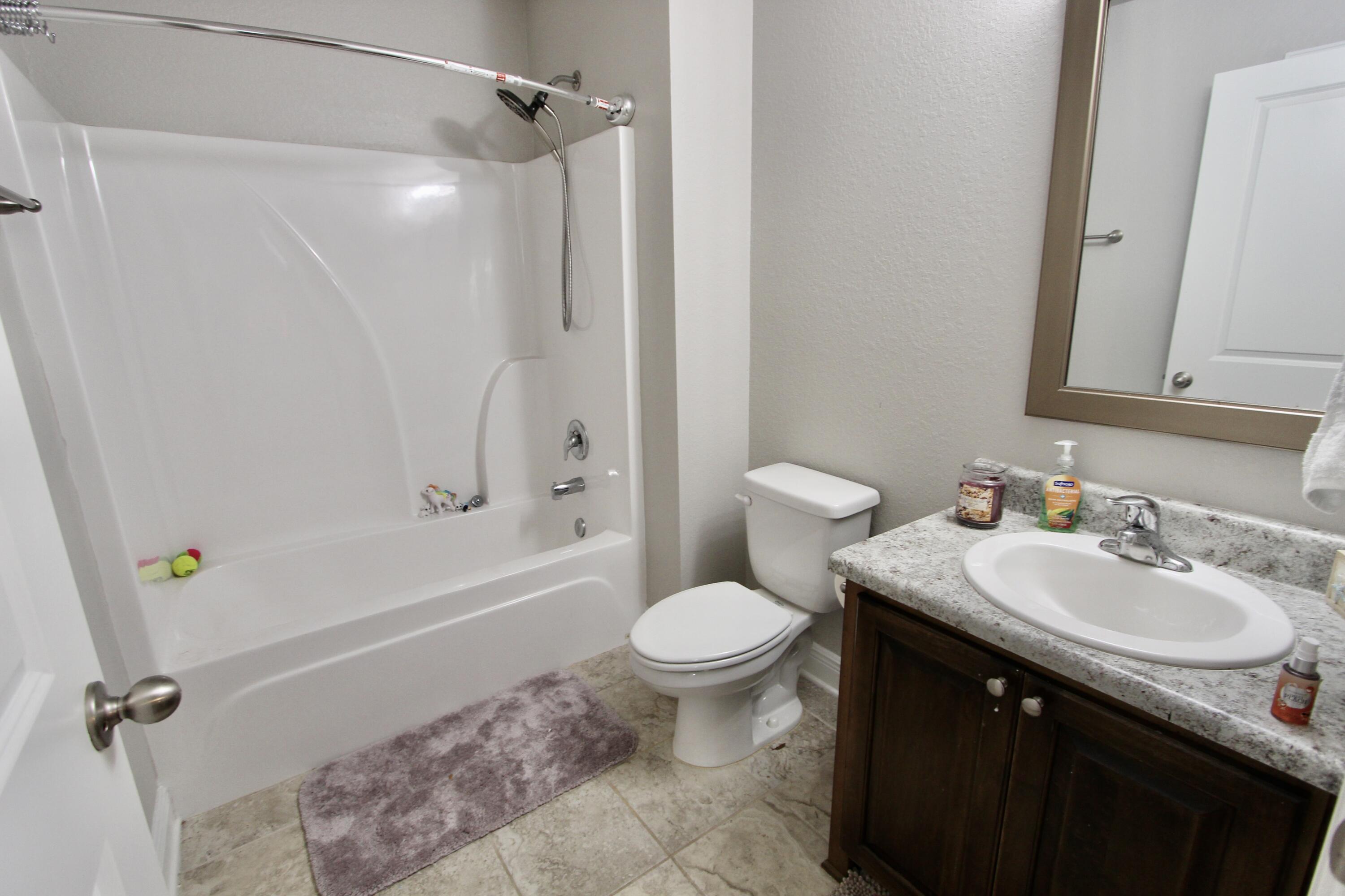 FOX VALLEY PH 3-A - Residential Lease