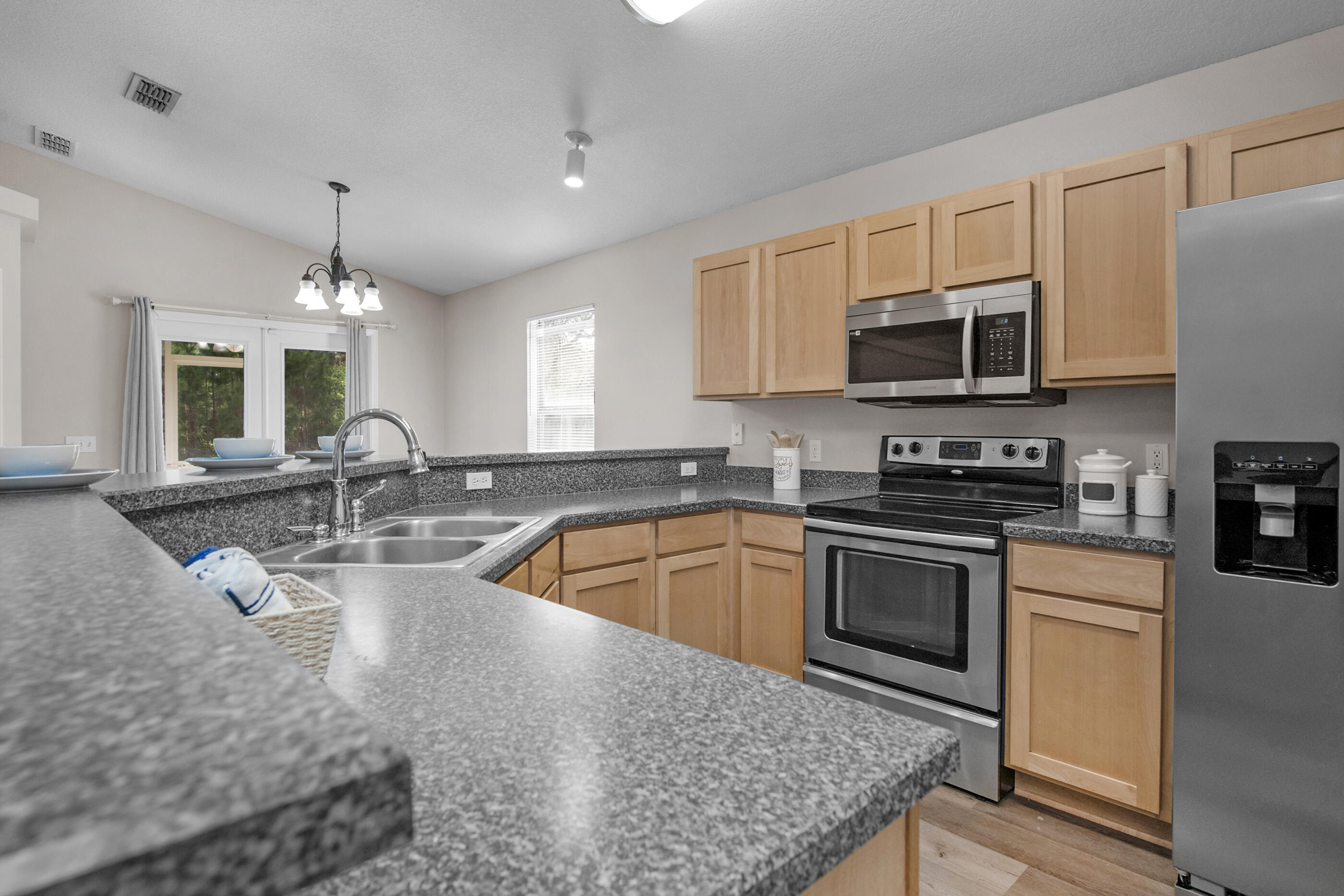 PROMISE CREEK - Residential