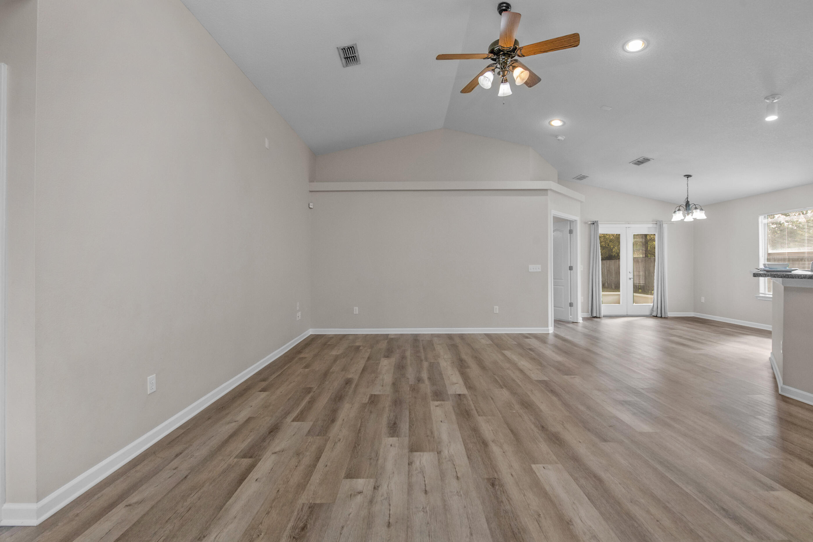 PROMISE CREEK - Residential