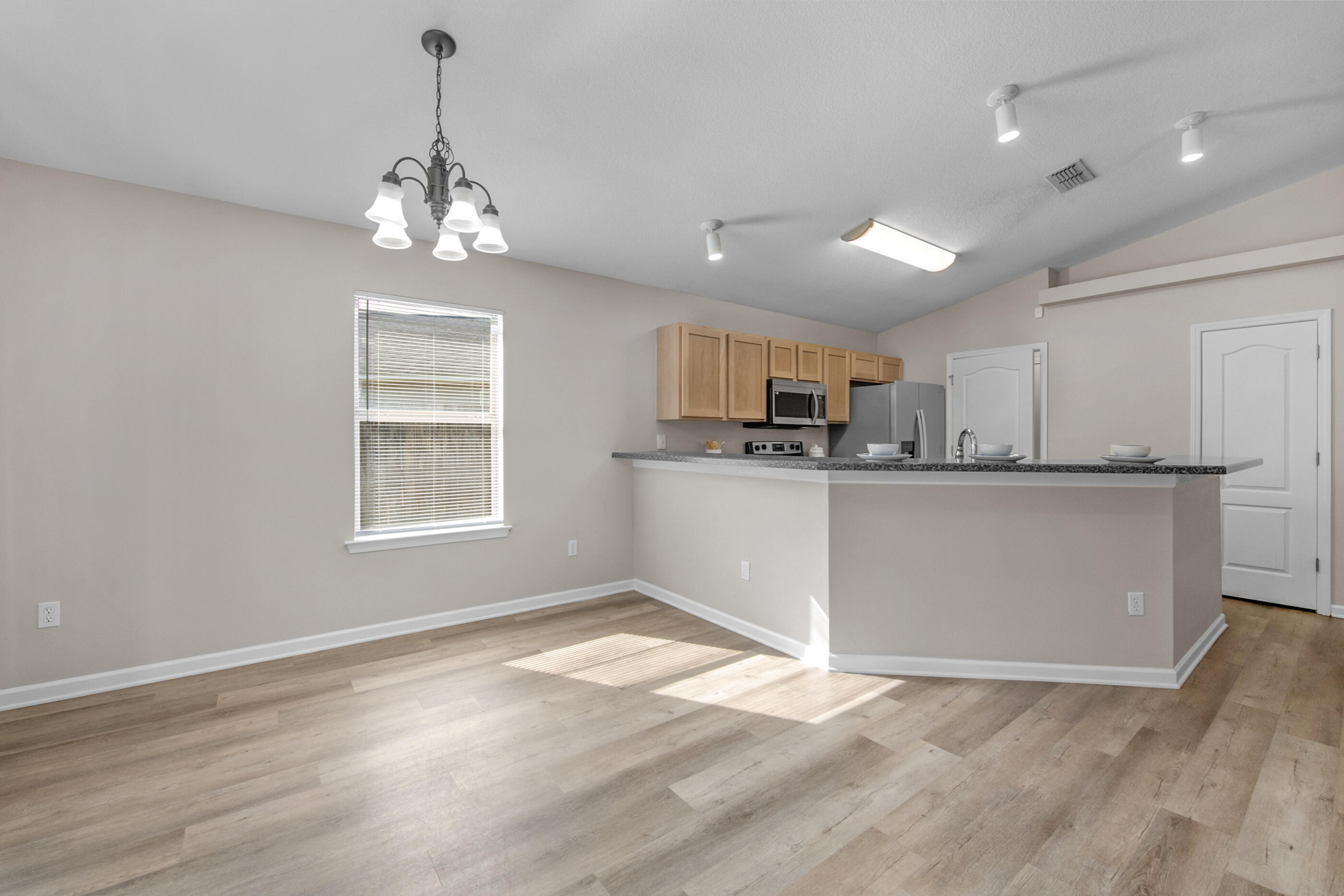 PROMISE CREEK - Residential