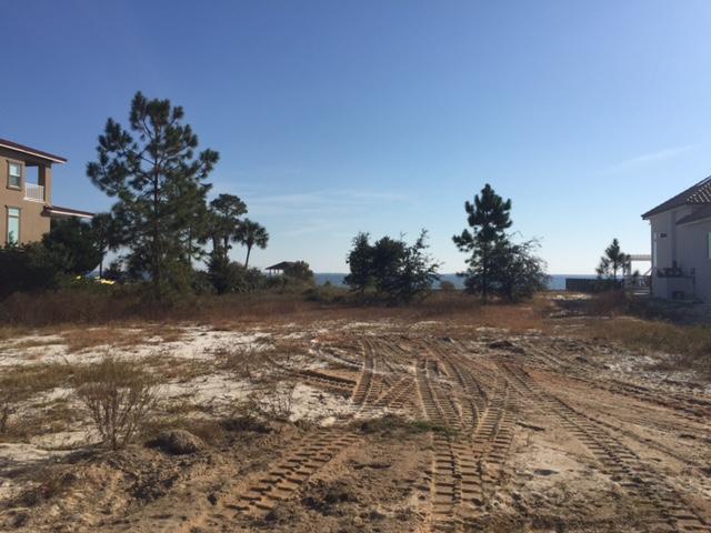 REO ~ Lot 2 Blvd of the Champions offers an awesome opportunity to build the home of your dreams in Black Pointe. Waterfront on Choctawhatchee Bay. This property is now under auction terms. All offers to include pre-auction offers must be submitted via the website at www.hudsonandmarshall.com. This property is subject to a $2,000 buyer's premium pursuant to the Auction Terms & Conditions. PreSale Auction Dates: 12.28.2016 through 1.17.2017. Auction Dates: 1.20.2017 through 1.24.2017. HOA Dues are $2000 per year. List Price is $289,900.