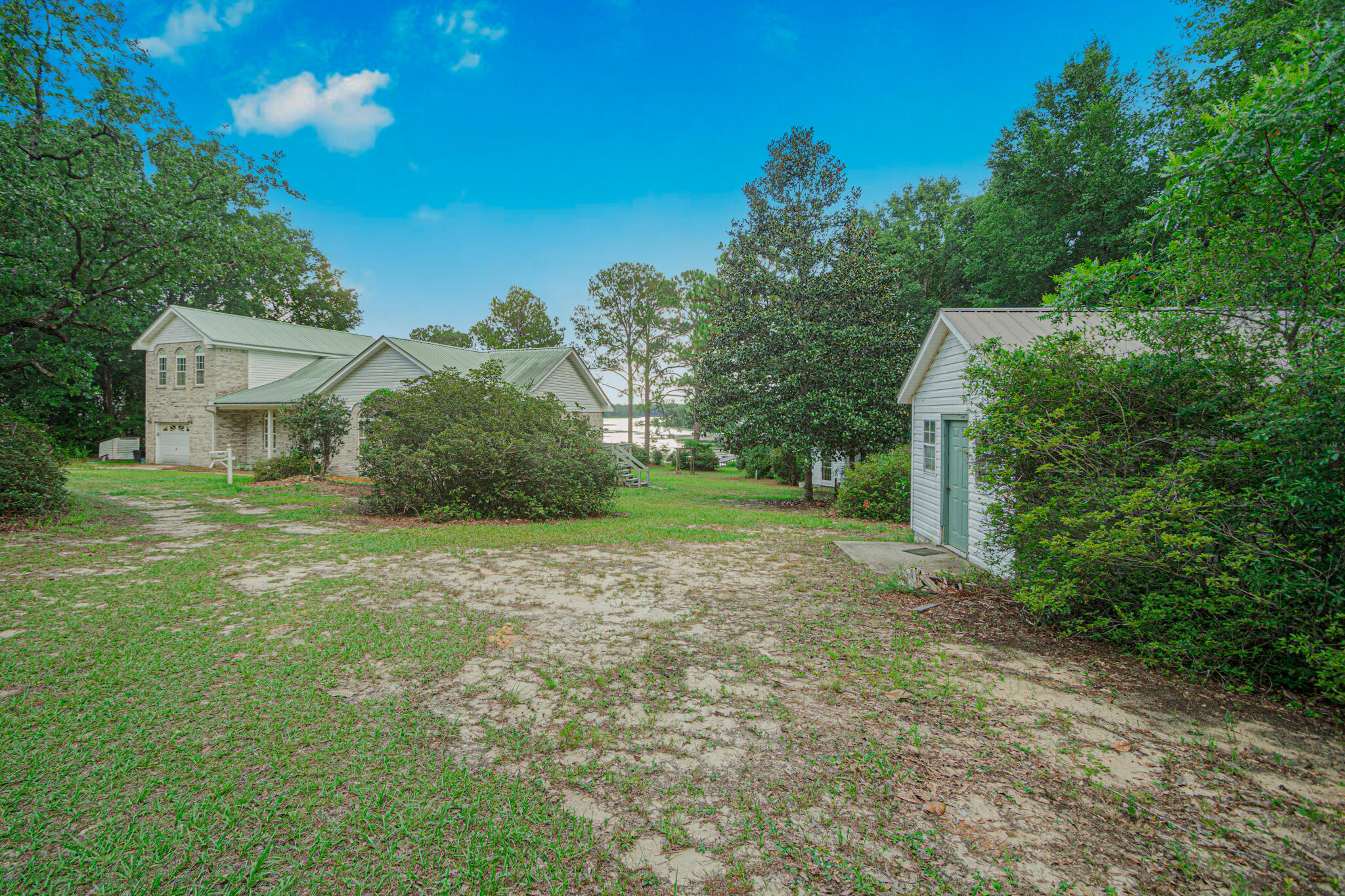 NO RECORDED SUBDIVISION - Residential