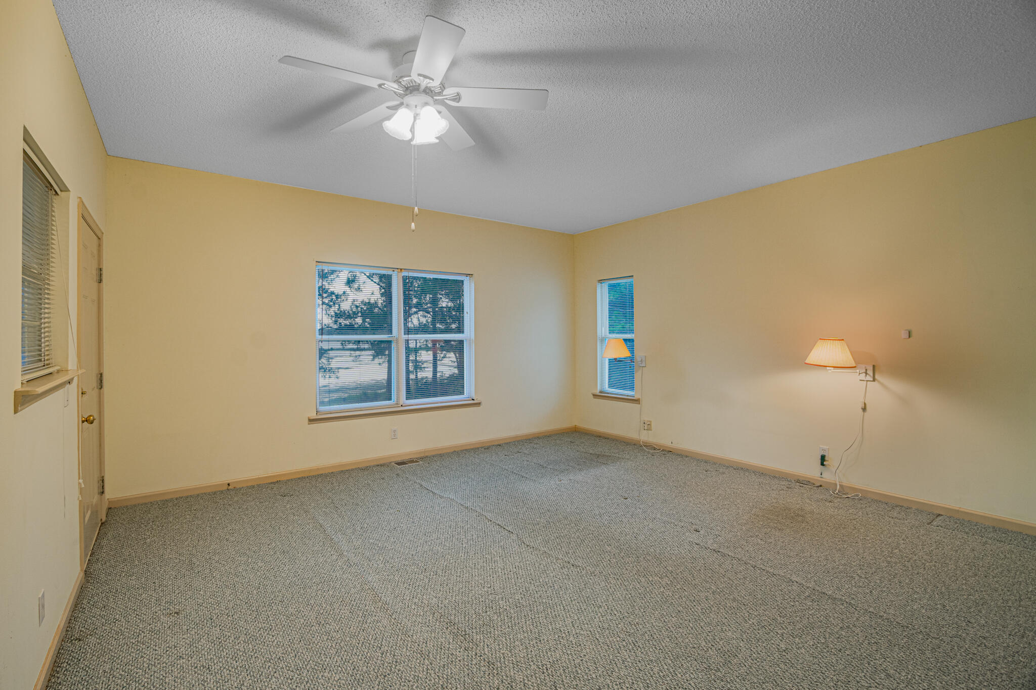 NO RECORDED SUBDIVISION - Residential