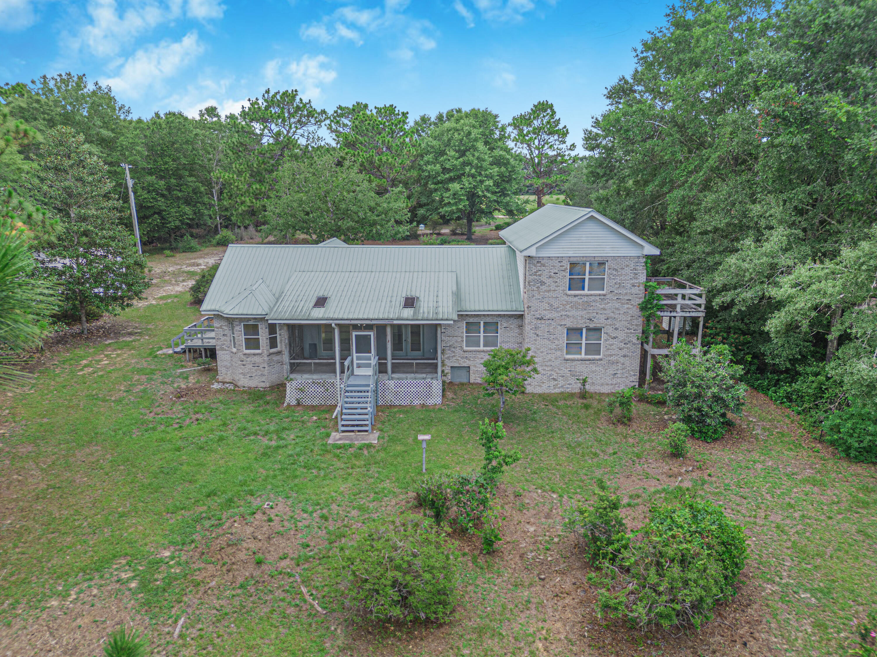 NO RECORDED SUBDIVISION - Residential