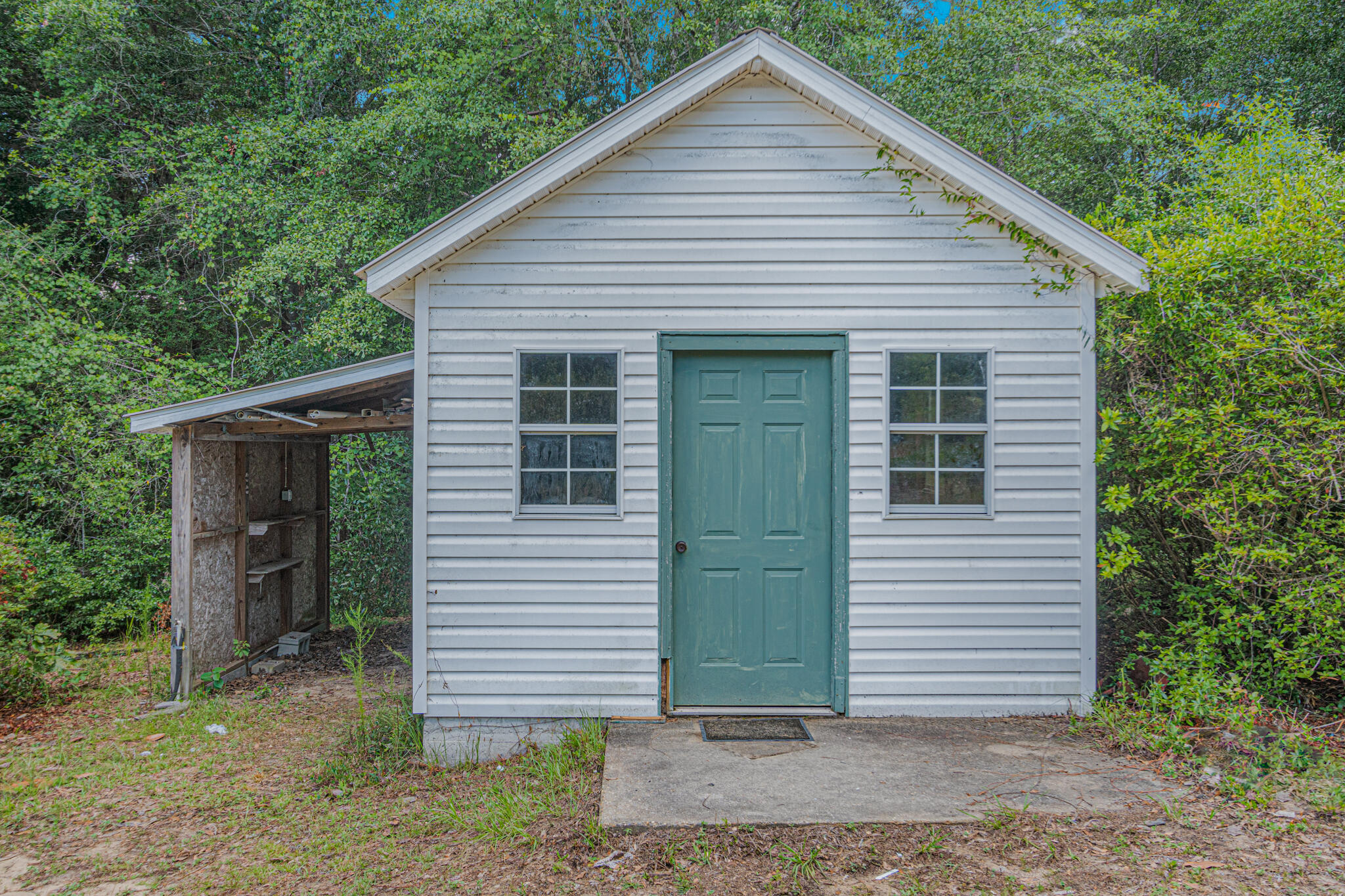 NO RECORDED SUBDIVISION - Residential