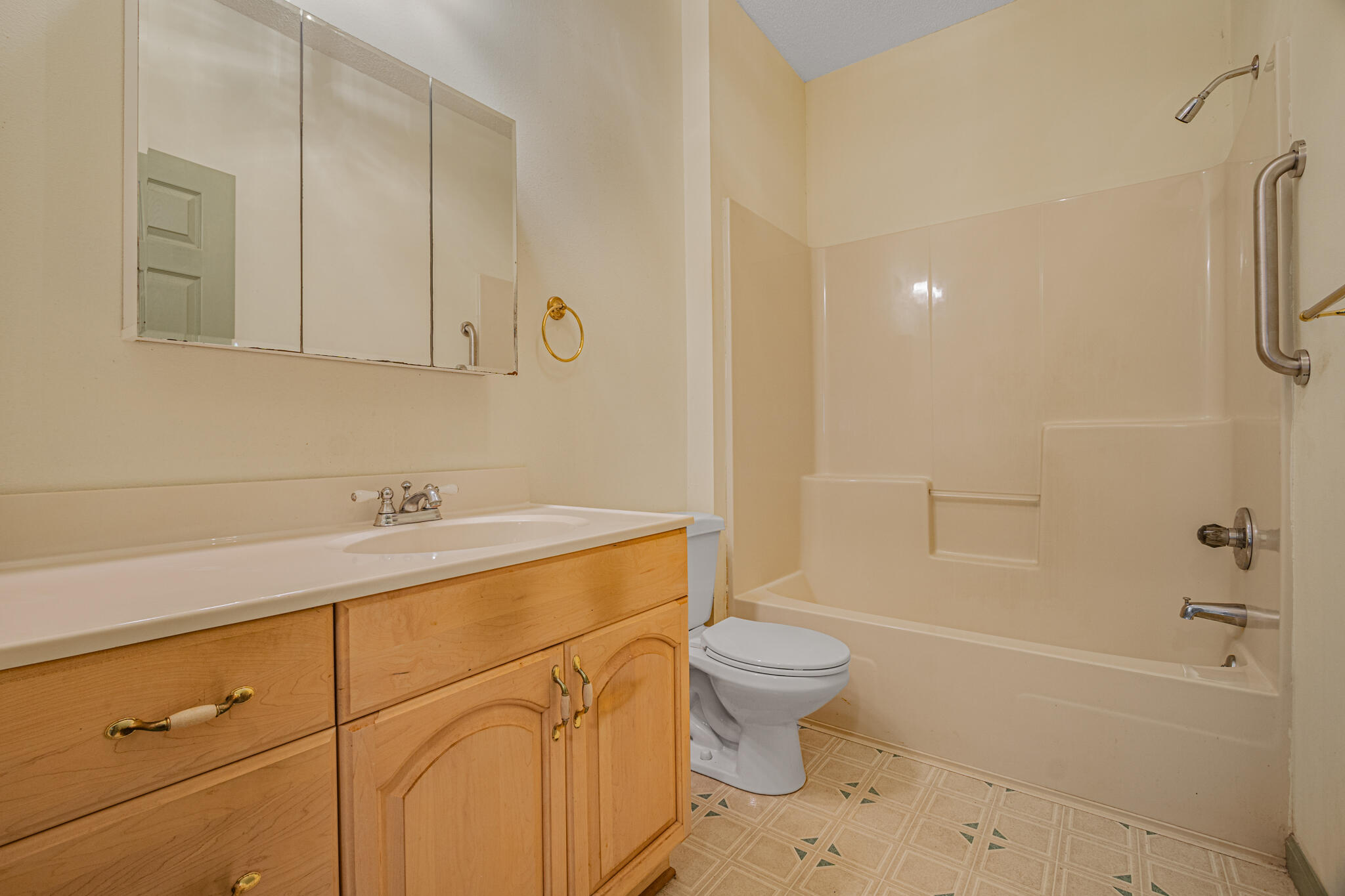 NO RECORDED SUBDIVISION - Residential