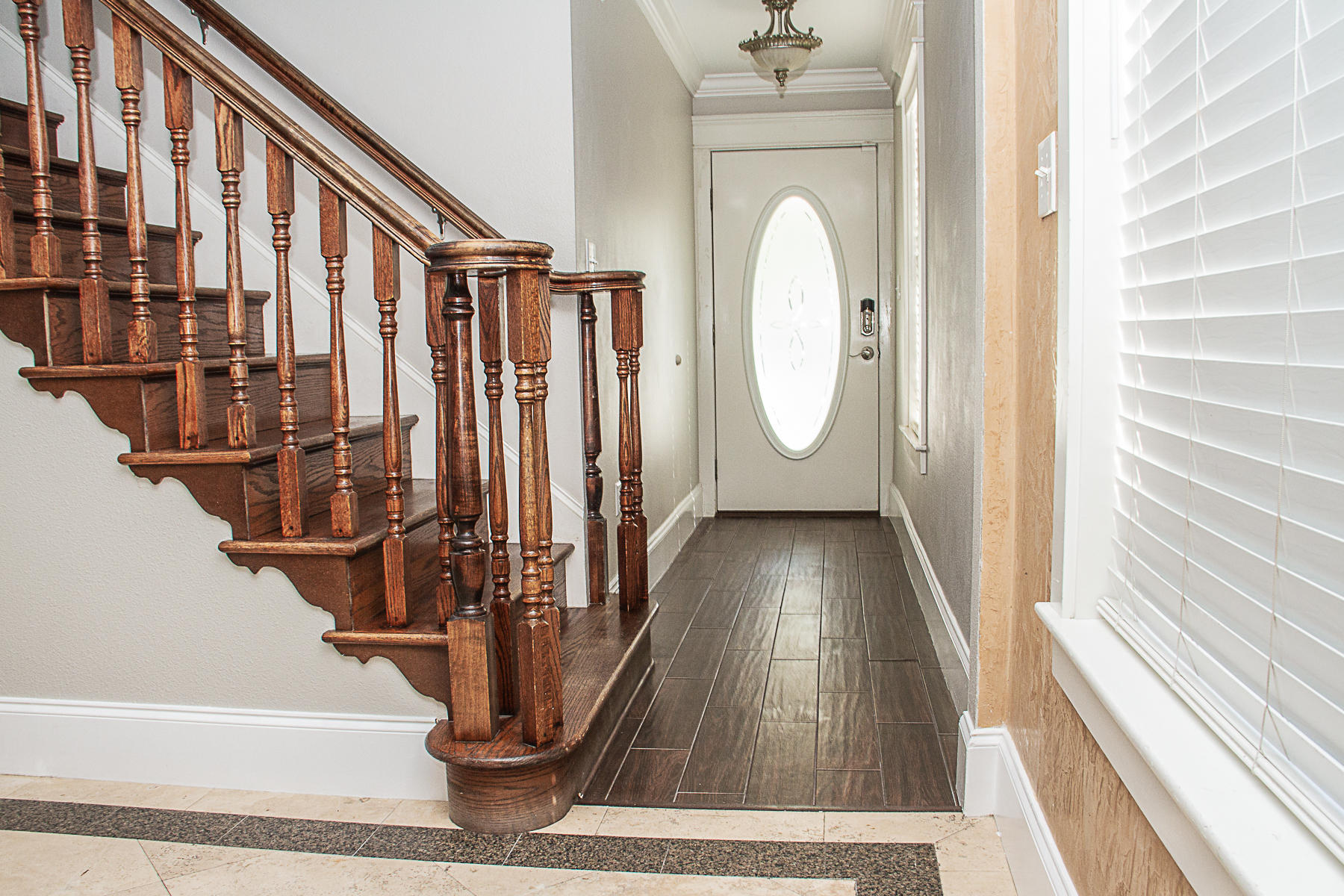 TWIN LAKES ESTATES - Residential Lease