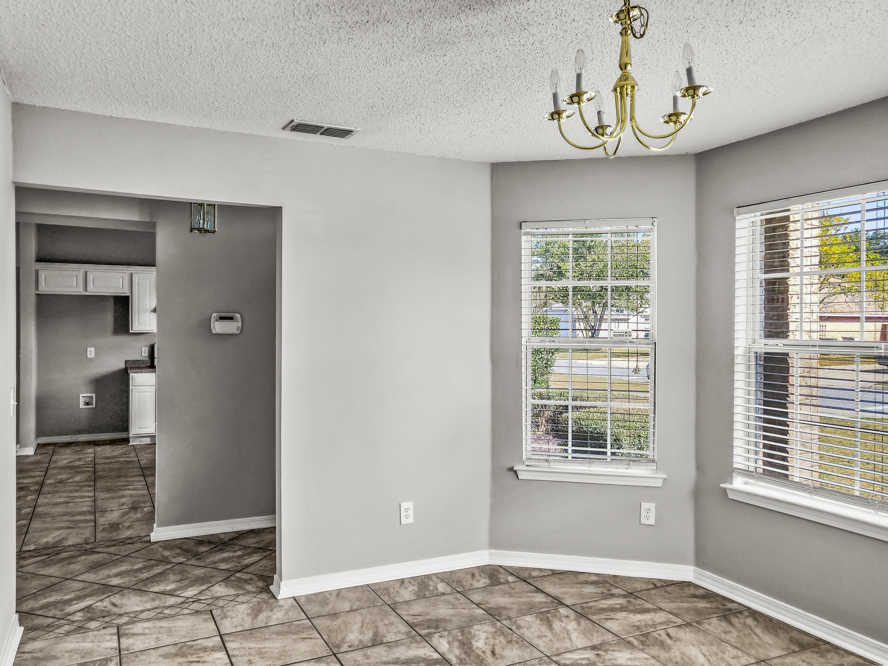 CORAL CREEK - Residential