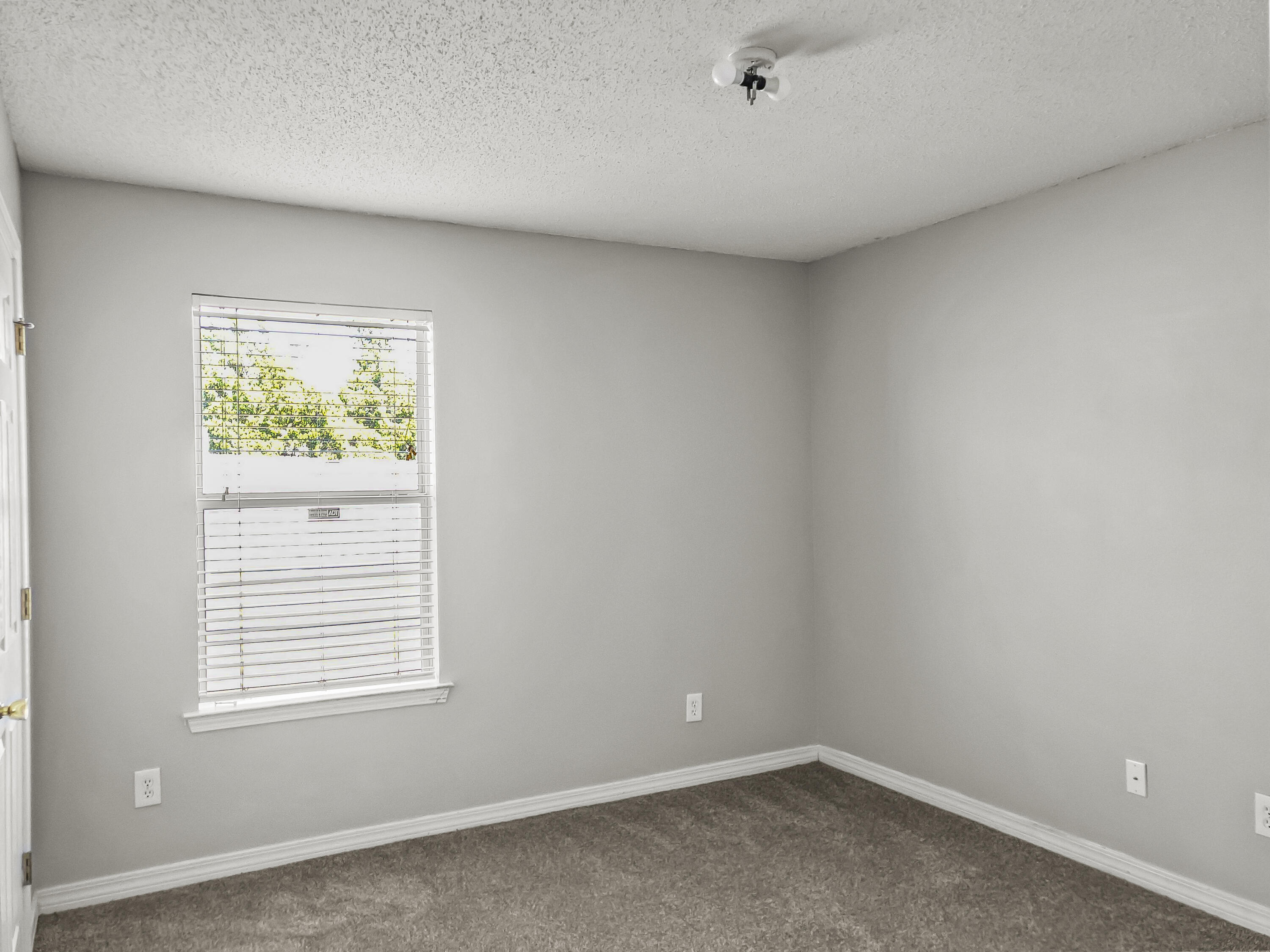 CORAL CREEK - Residential