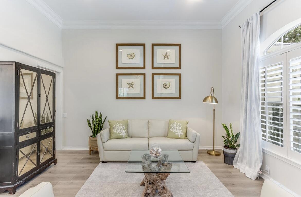 TROON DRIVE - Residential