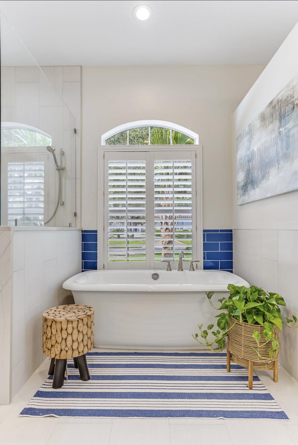 TROON DRIVE - Residential