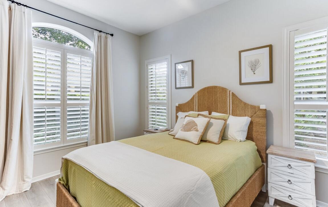 TROON DRIVE - Residential