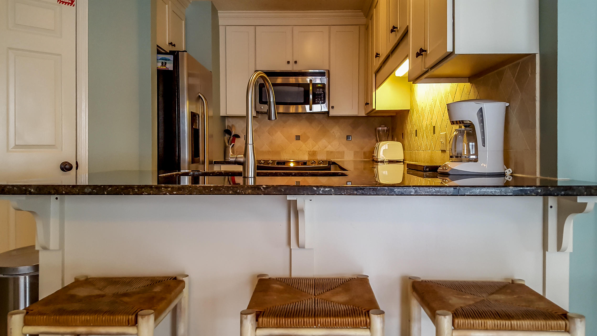 BEACHSIDE VILLAS CONDO - Residential