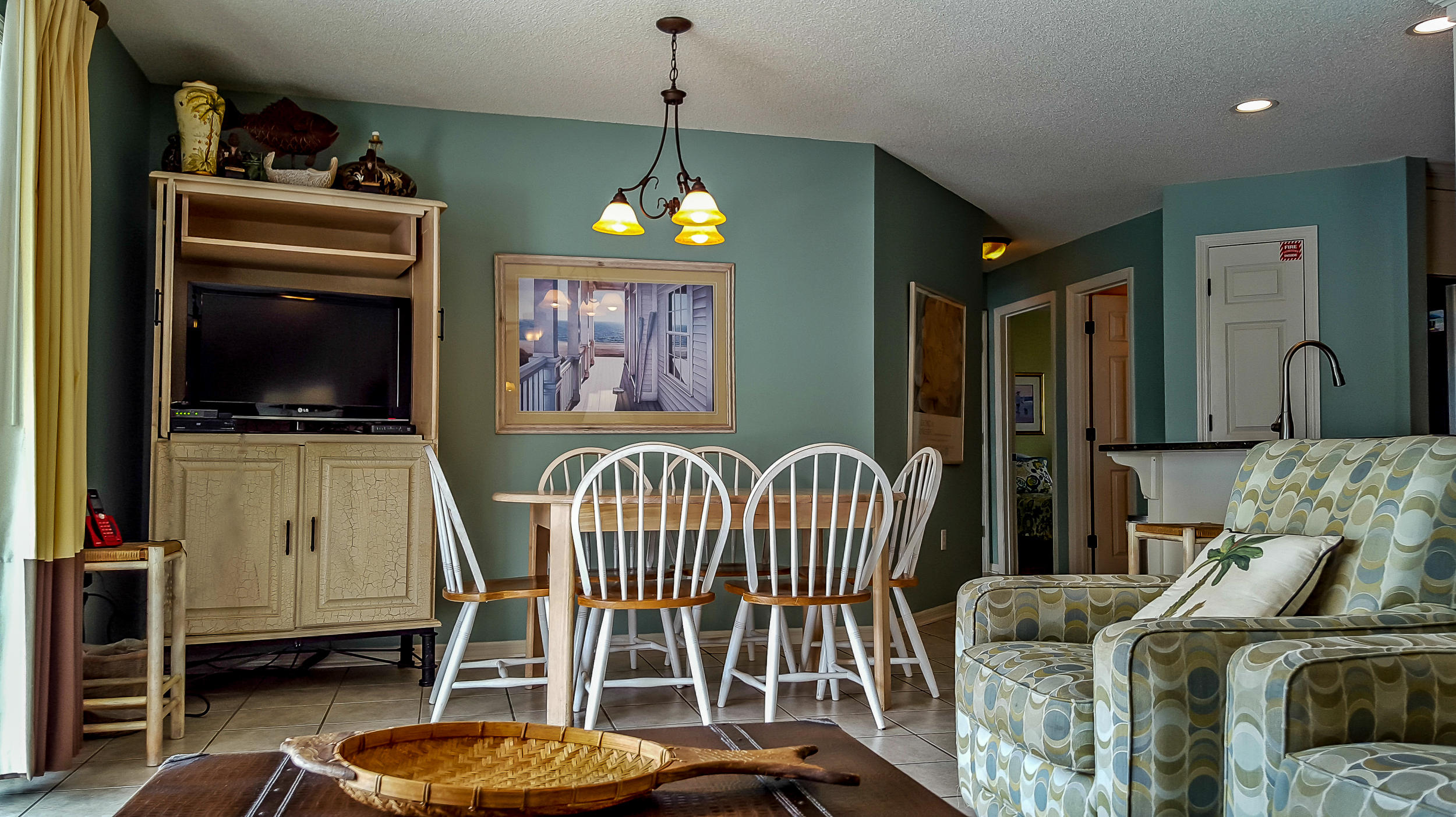 BEACHSIDE VILLAS CONDO - Residential