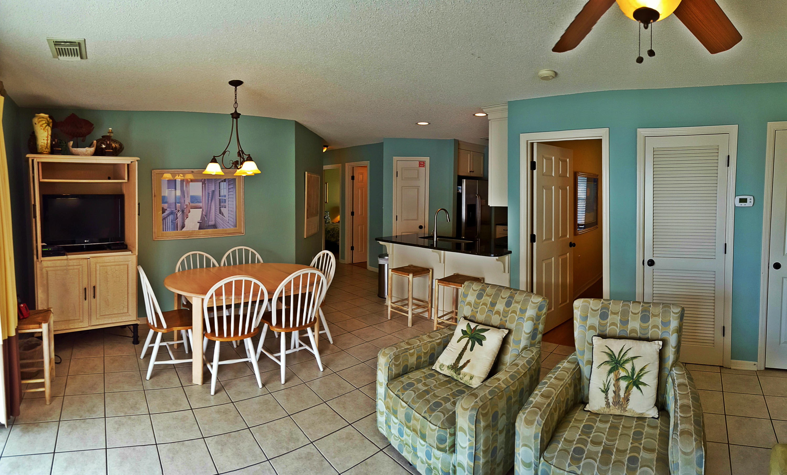 BEACHSIDE VILLAS CONDO - Residential