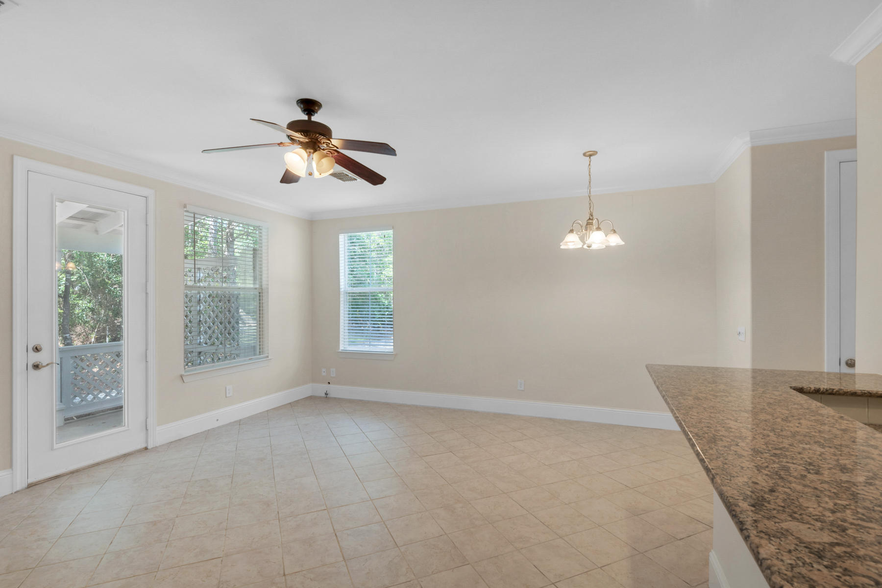 EAGLE BAY - Residential