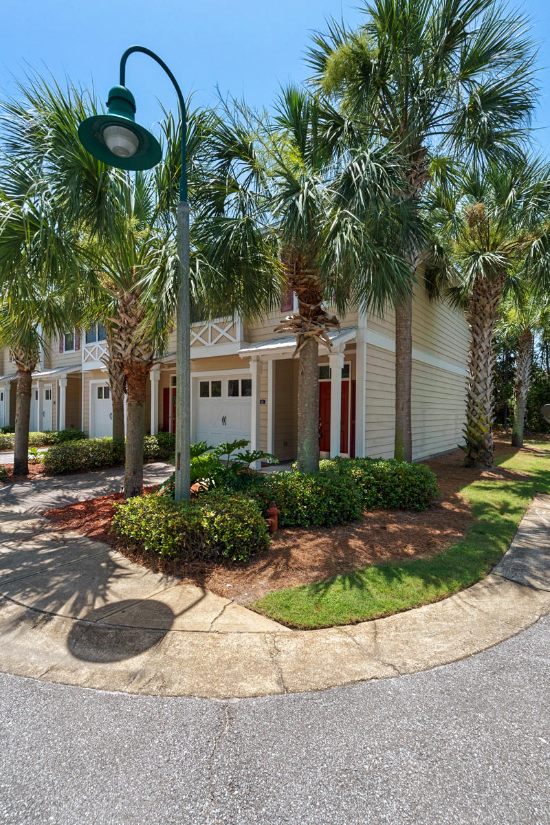 EAGLE BAY - Residential