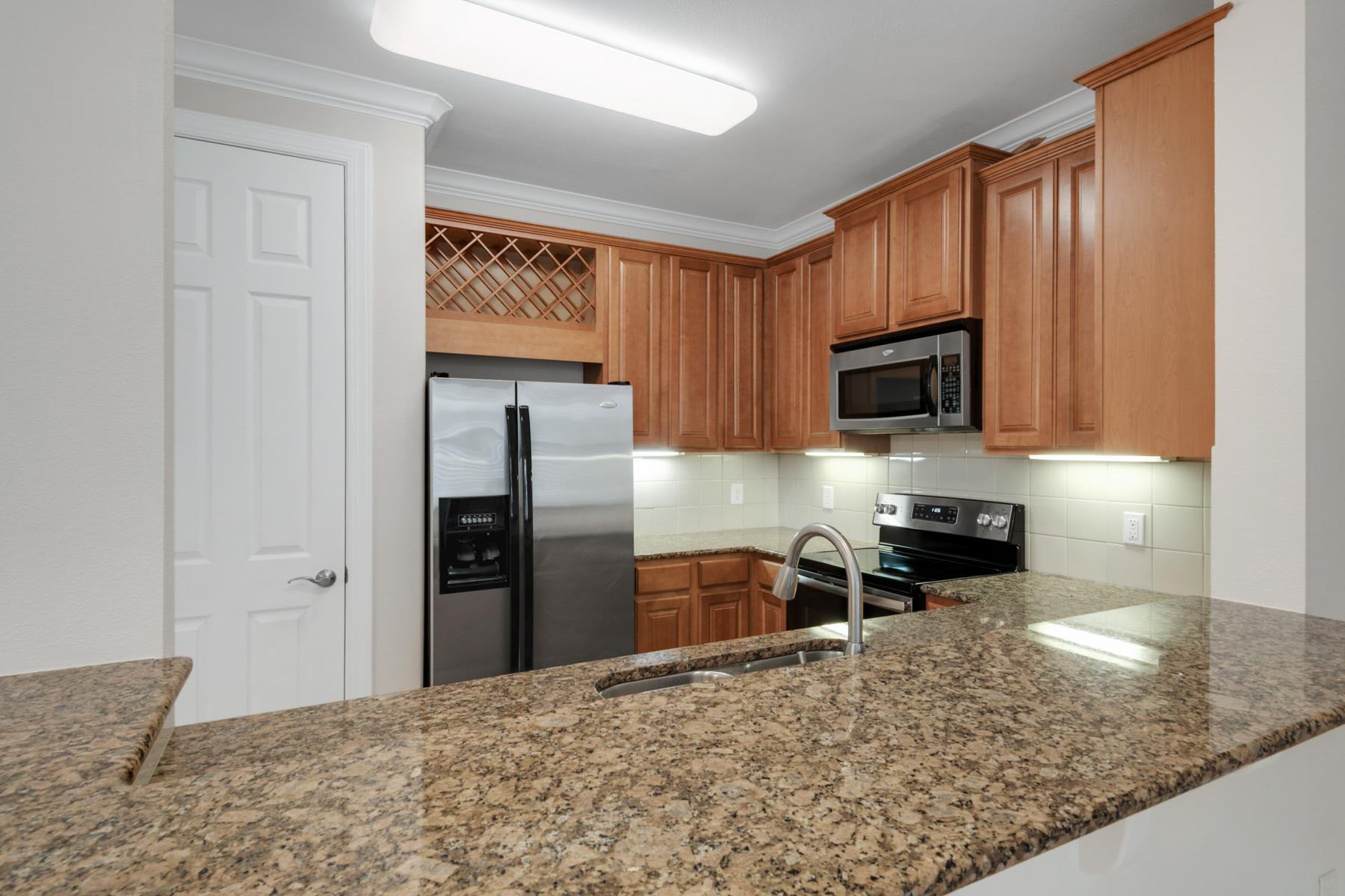 EAGLE BAY - Residential