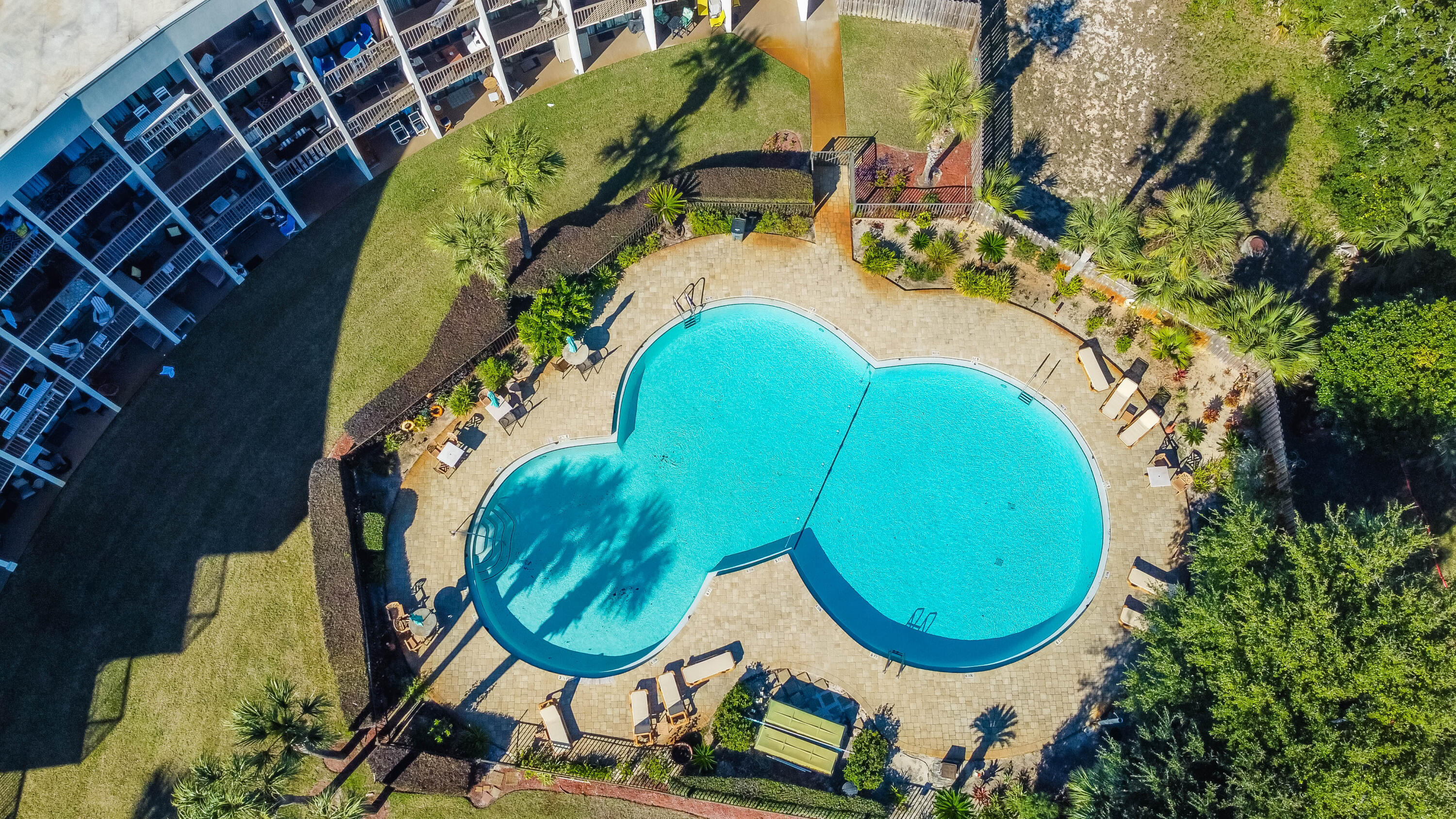 PIRATES BAY PH 1 - Residential