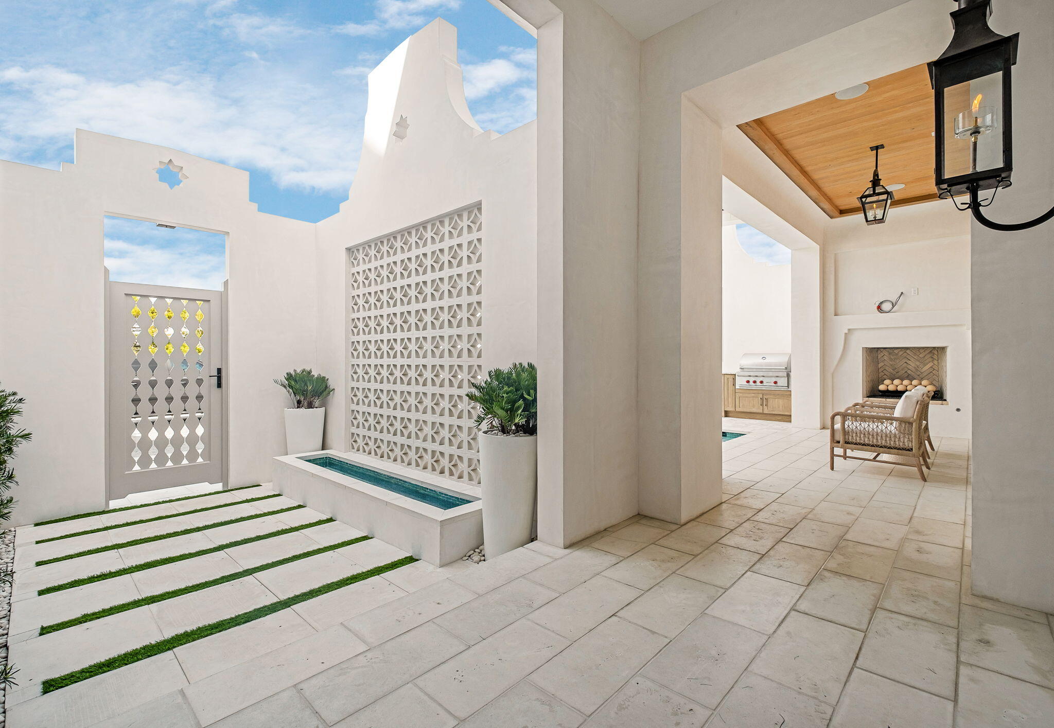 ALYS BEACH - Residential