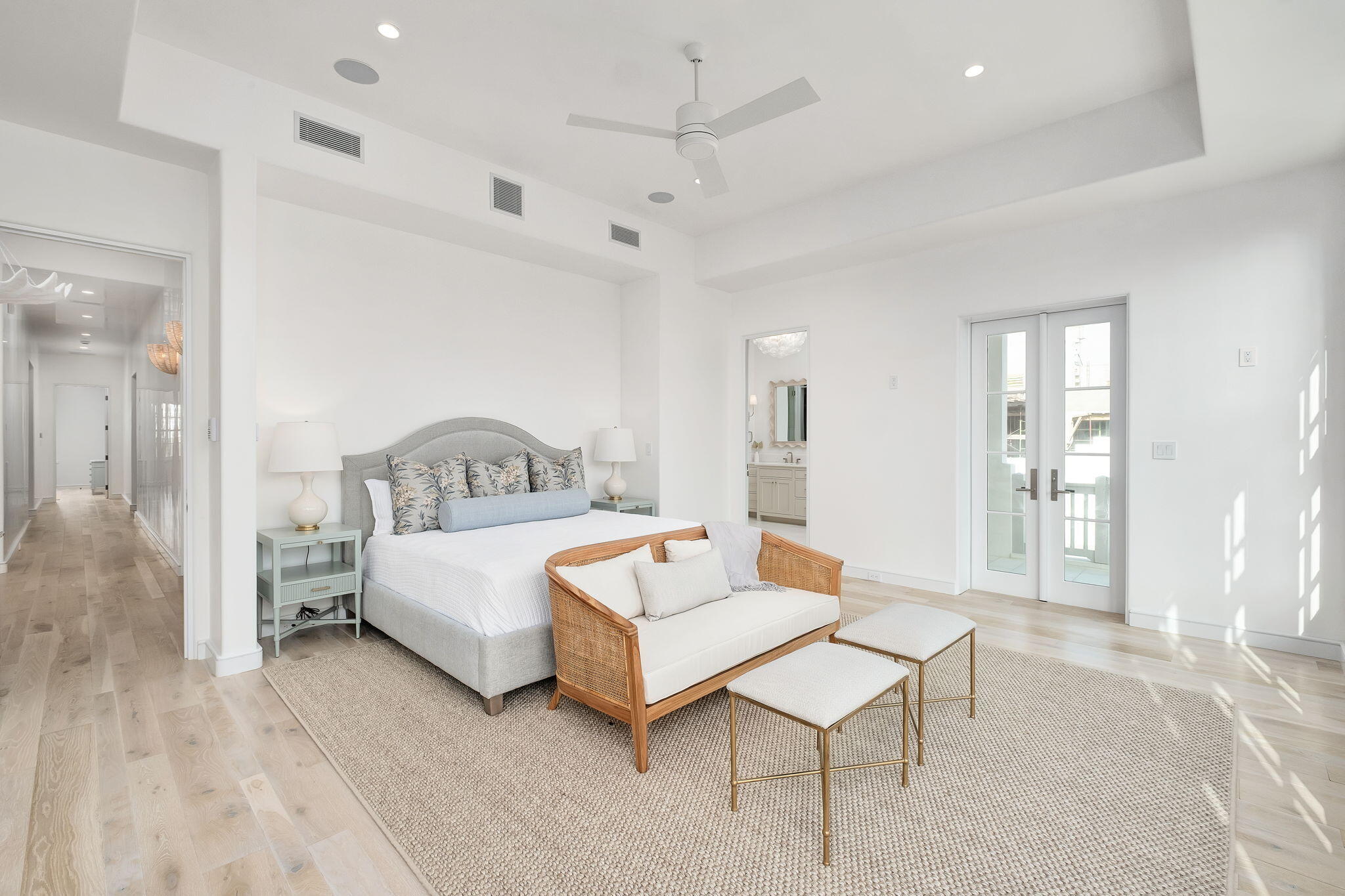 ALYS BEACH - Residential