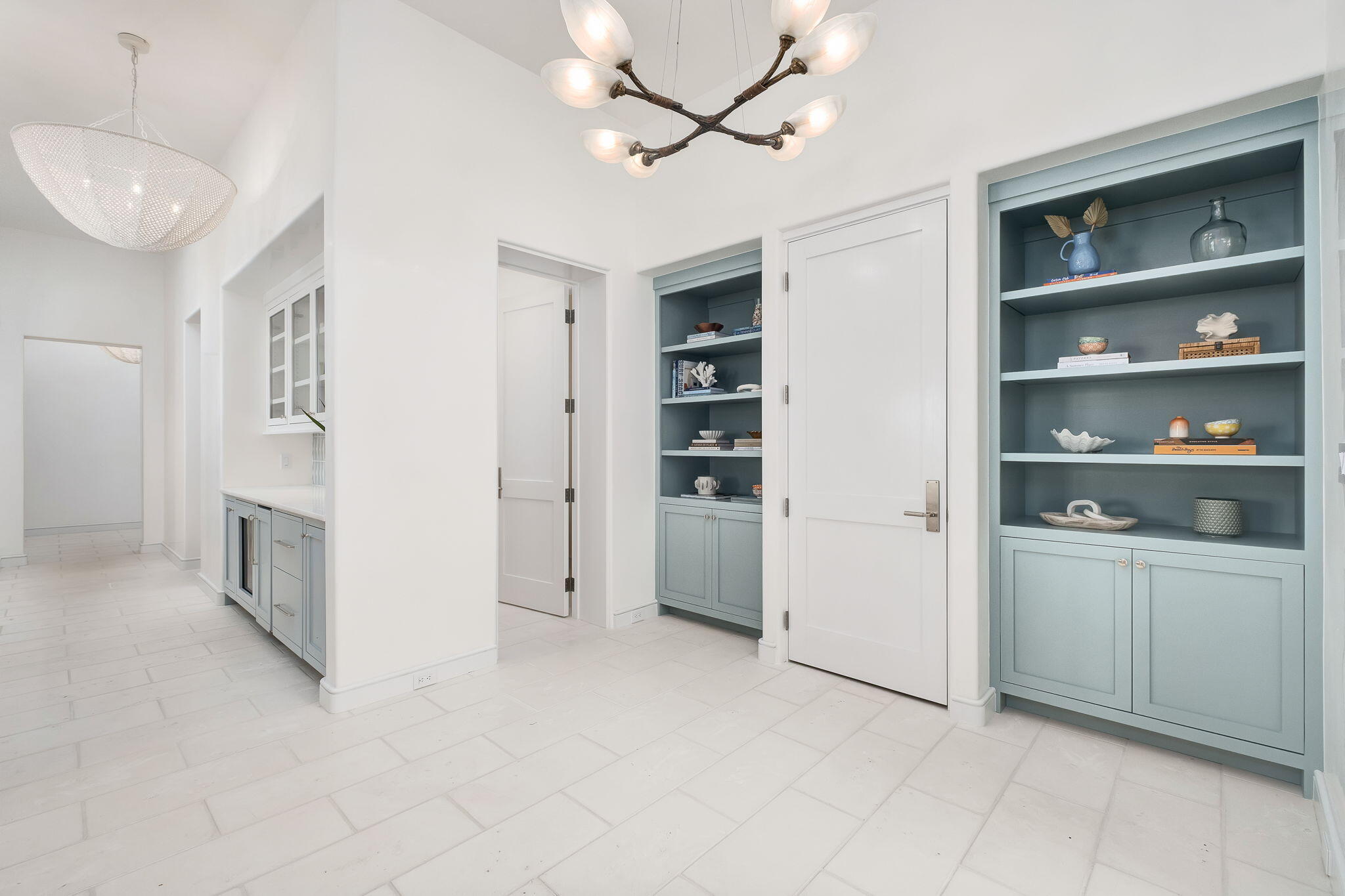 ALYS BEACH - Residential