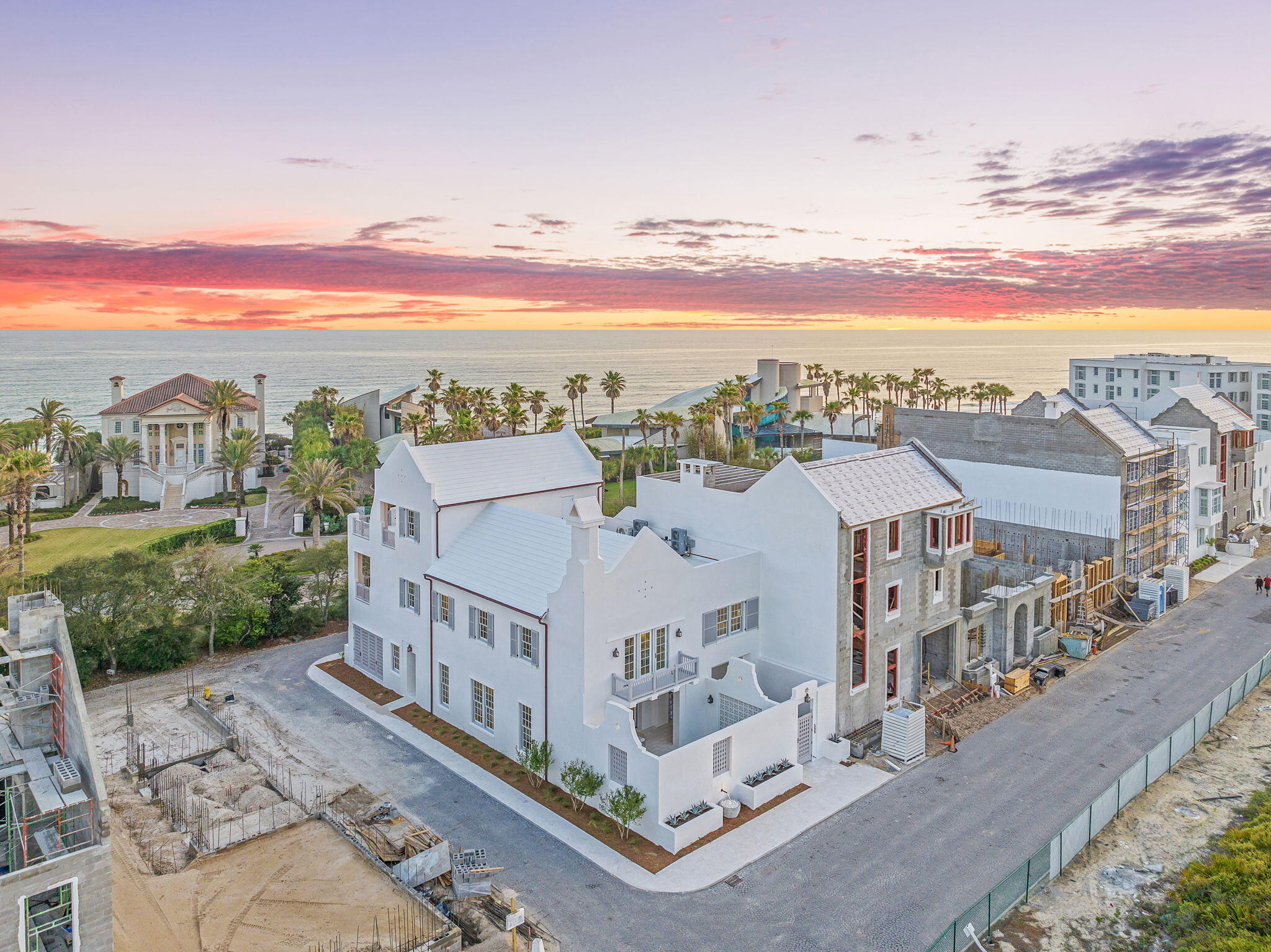 ALYS BEACH - Residential