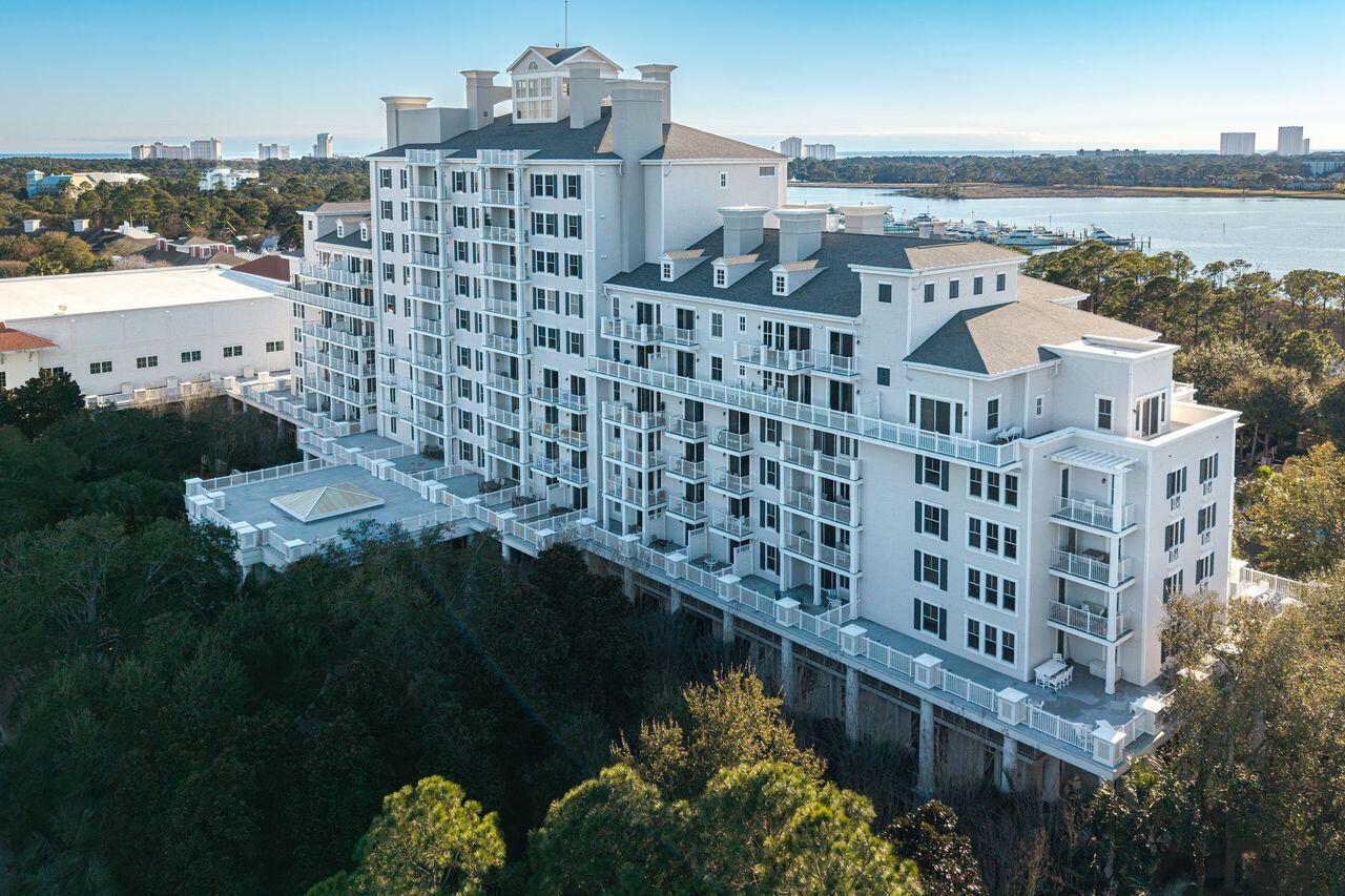 GRAND SANDESTIN - Residential