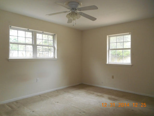 COMMODORE PLACE - Residential