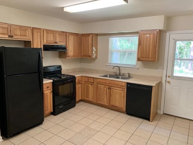 VALPARAISO PINECREST 1 - Residential Lease